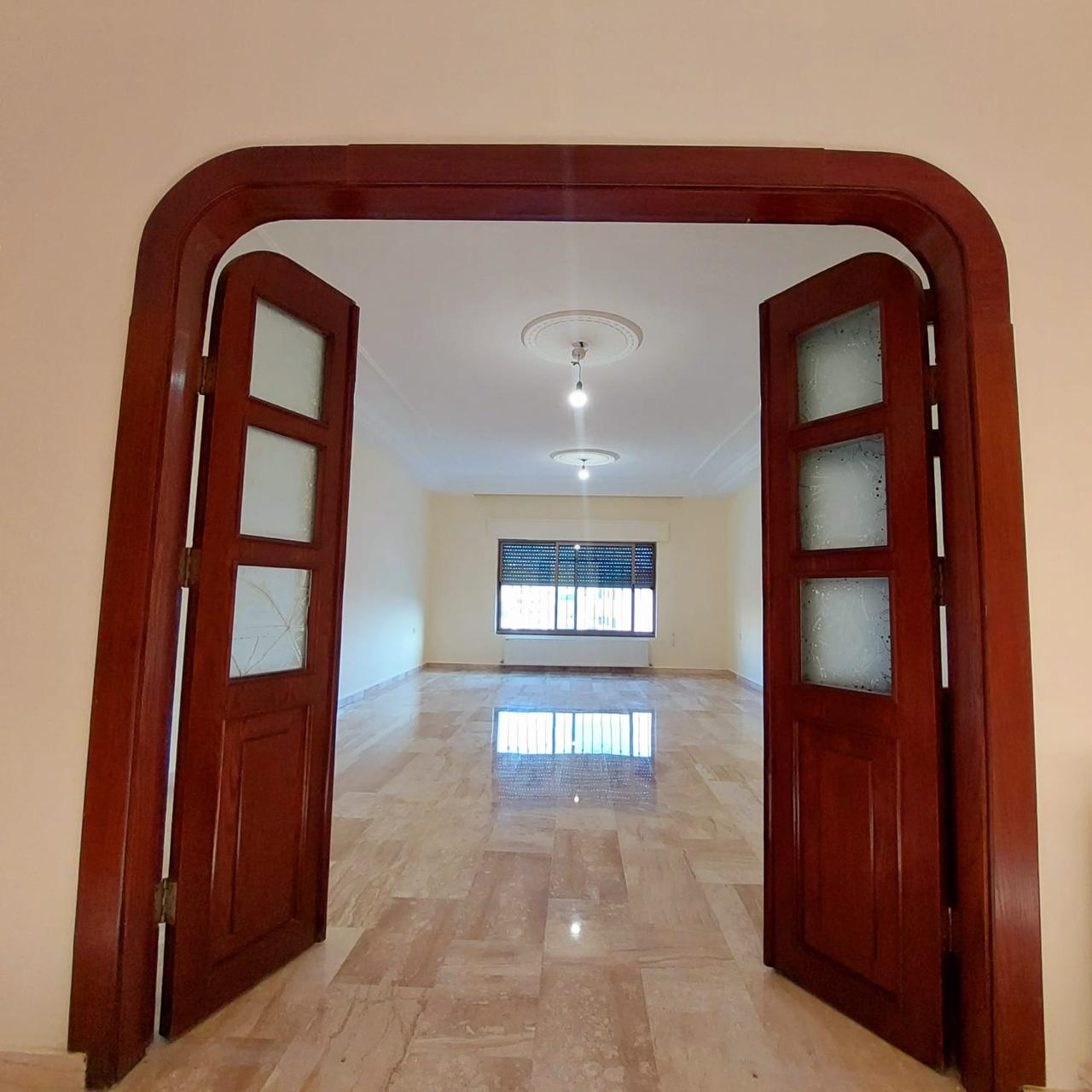 Prime Luxury Apartment for Sale - Property Image 4