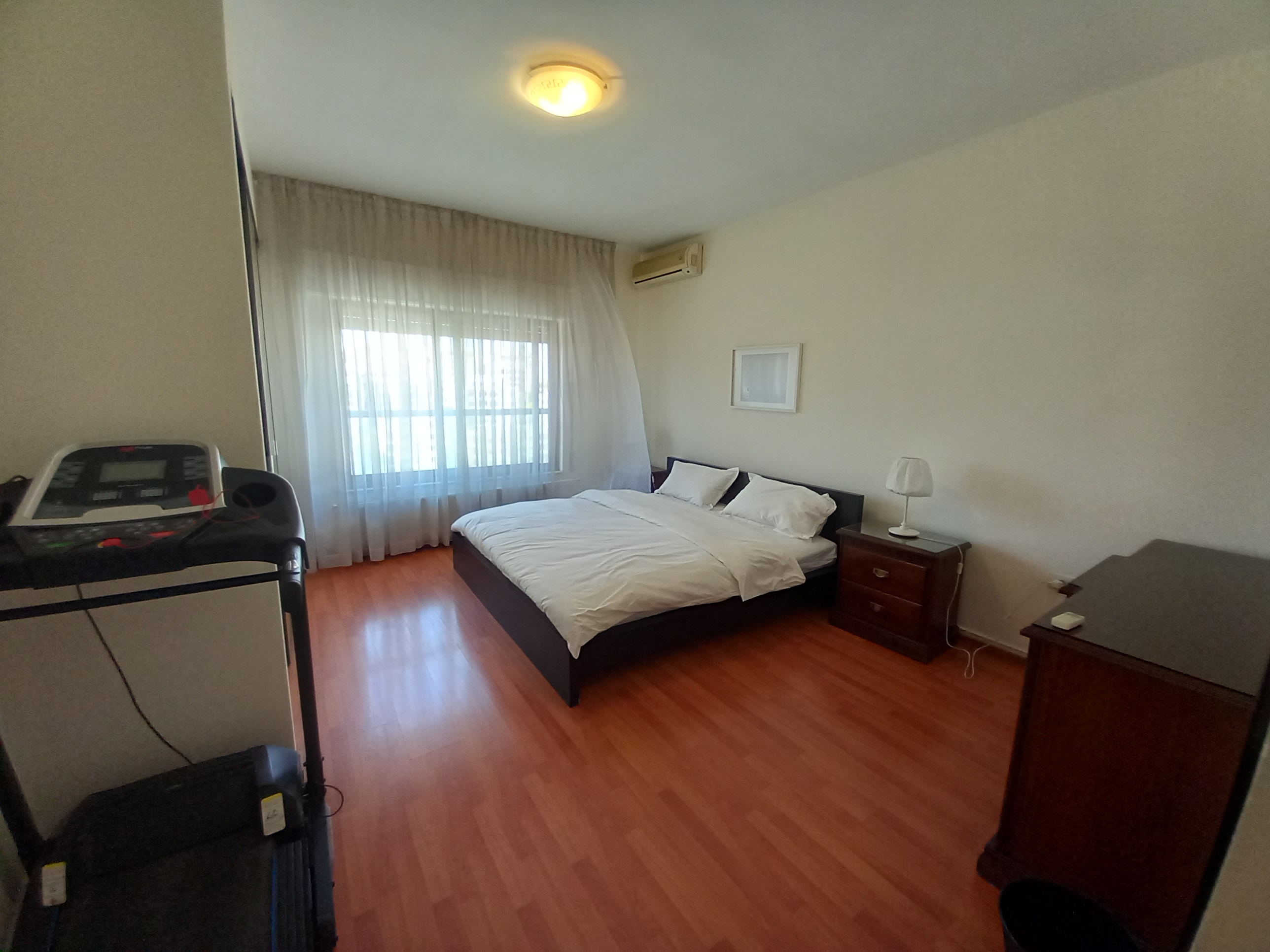 A beautiful apartment in a prime location is available for rent in Jabal Amman, 4th Circle. - Property Image 11