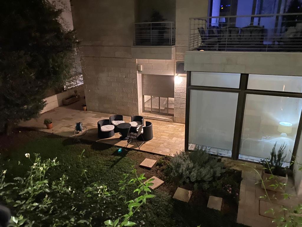  ground apartment with garden in Jabal Amman for rent    - Property Image 10