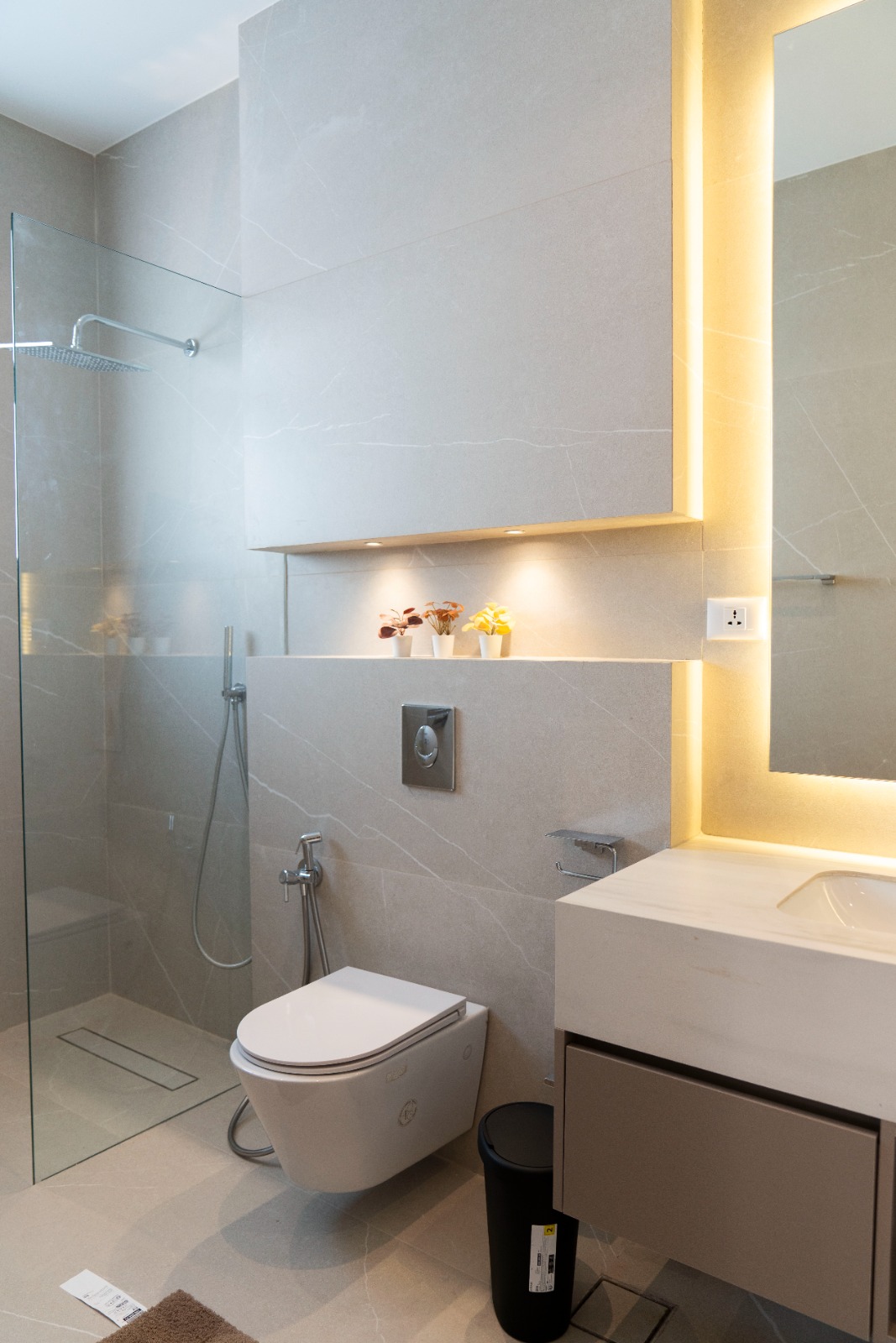 Very Luxurious Penthouse Available For Rent in Abdoun - Property Image 8