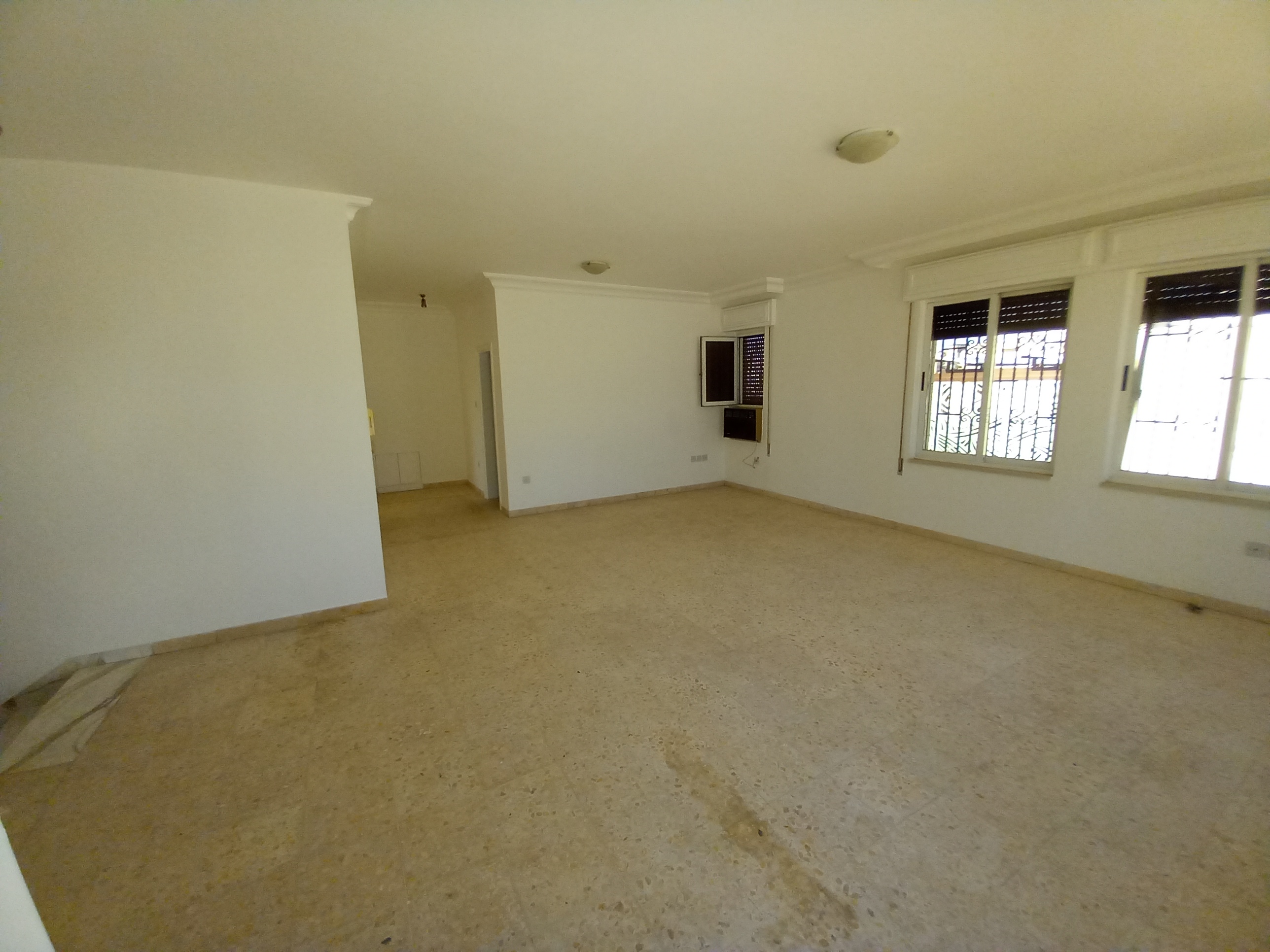 Beautiful Villa Available for Annual Rent in Dair Ghbar.   - Property Image 15