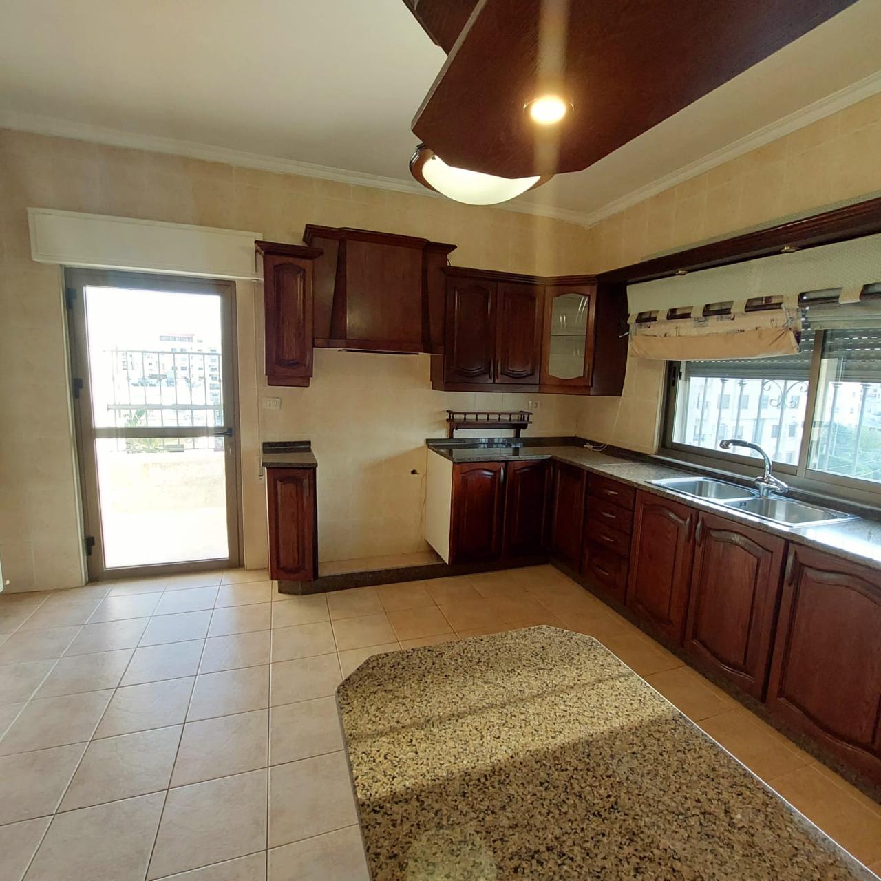 Prime Luxury Apartment for Sale - Property Image 2