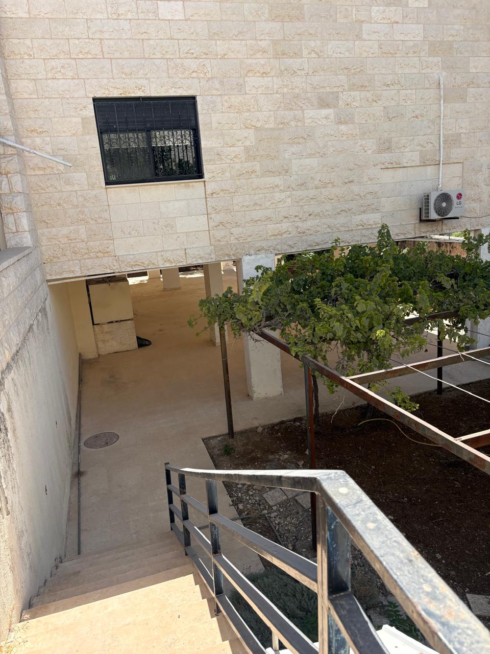 Residential Building for Sale in Um Al Summaq - Property Image 5