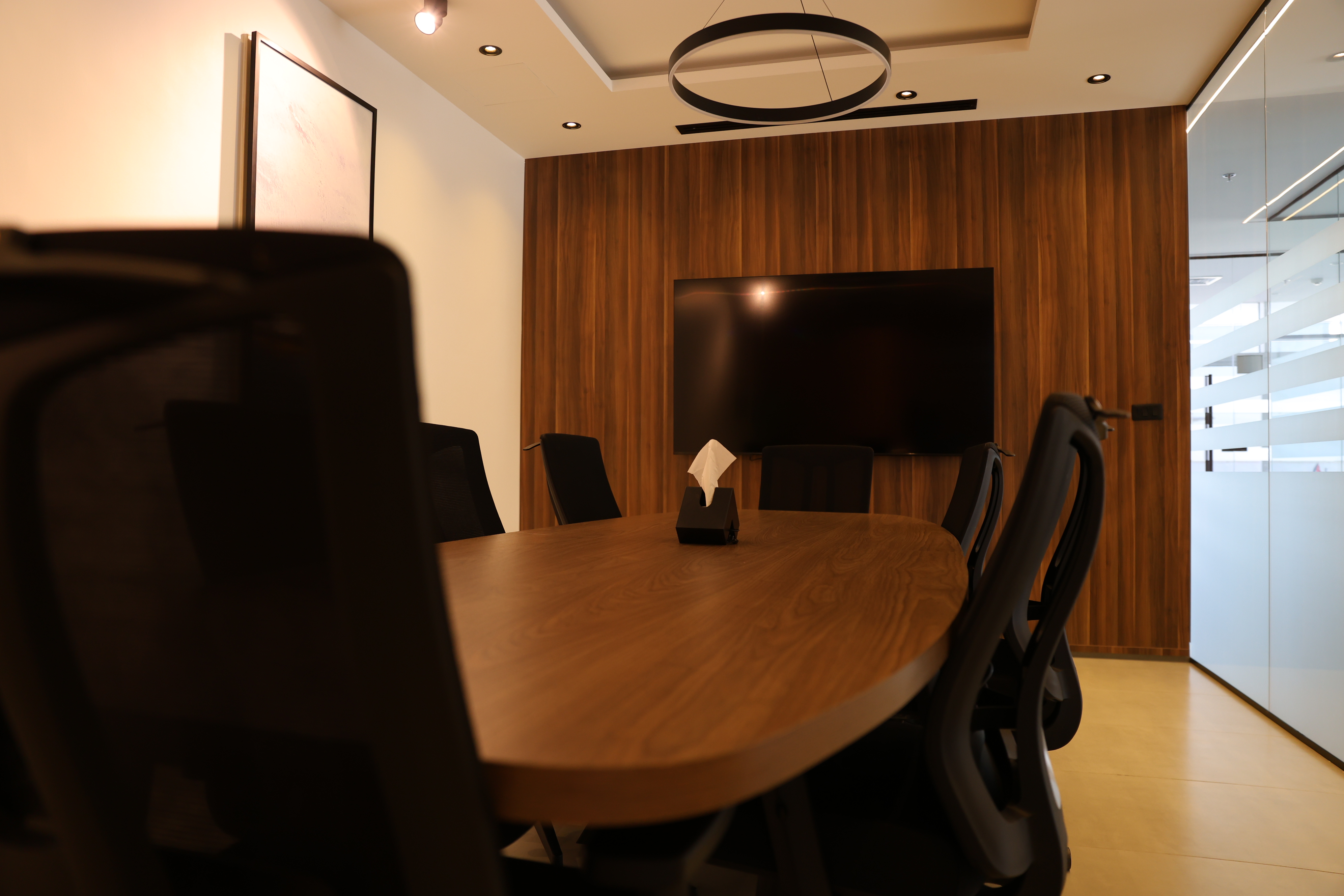 Premium offices available for rent in Al-Abdali