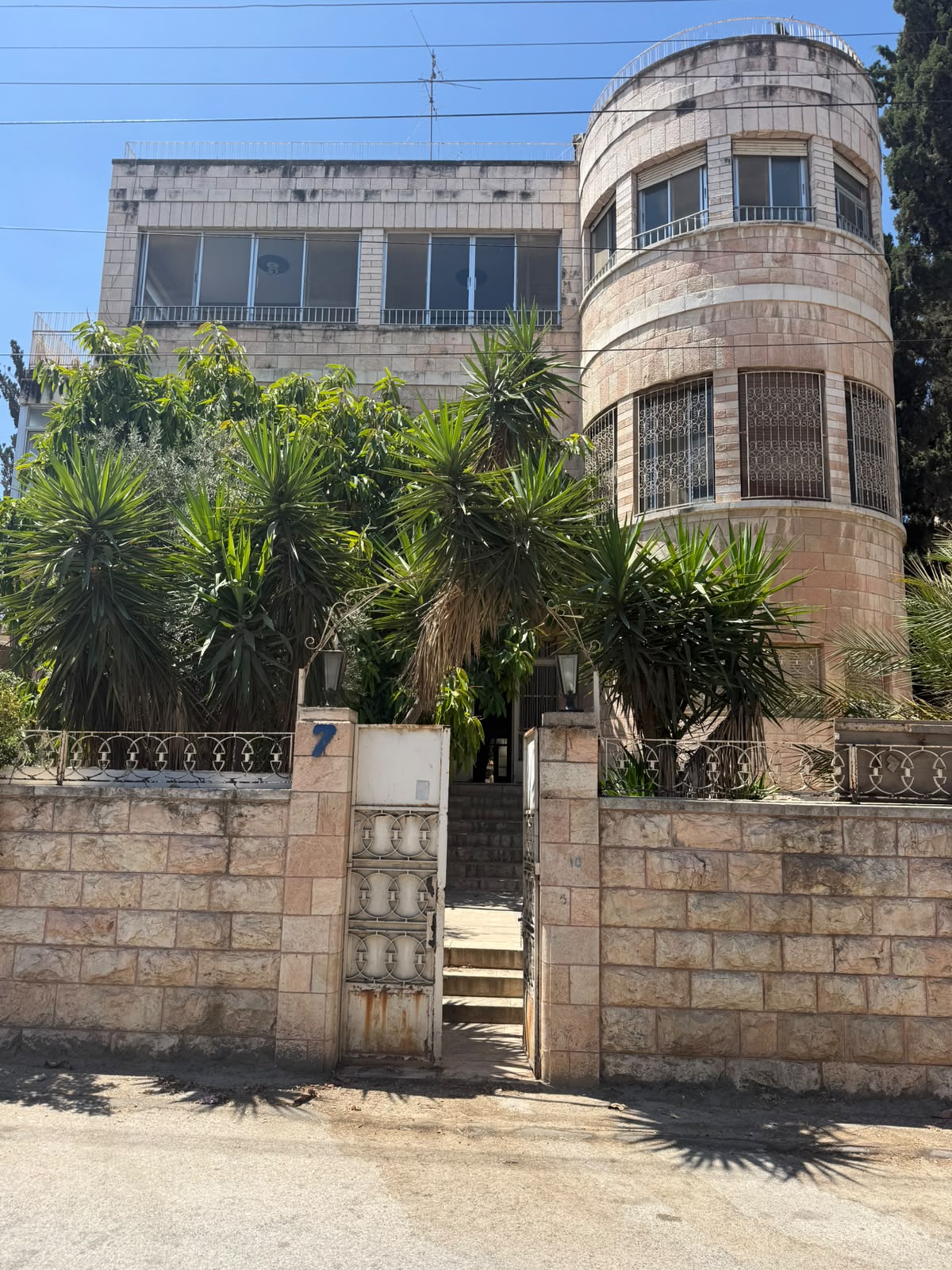 Investment Property for Sale In Jabal Amman-1st Circle - Buy  in Amman