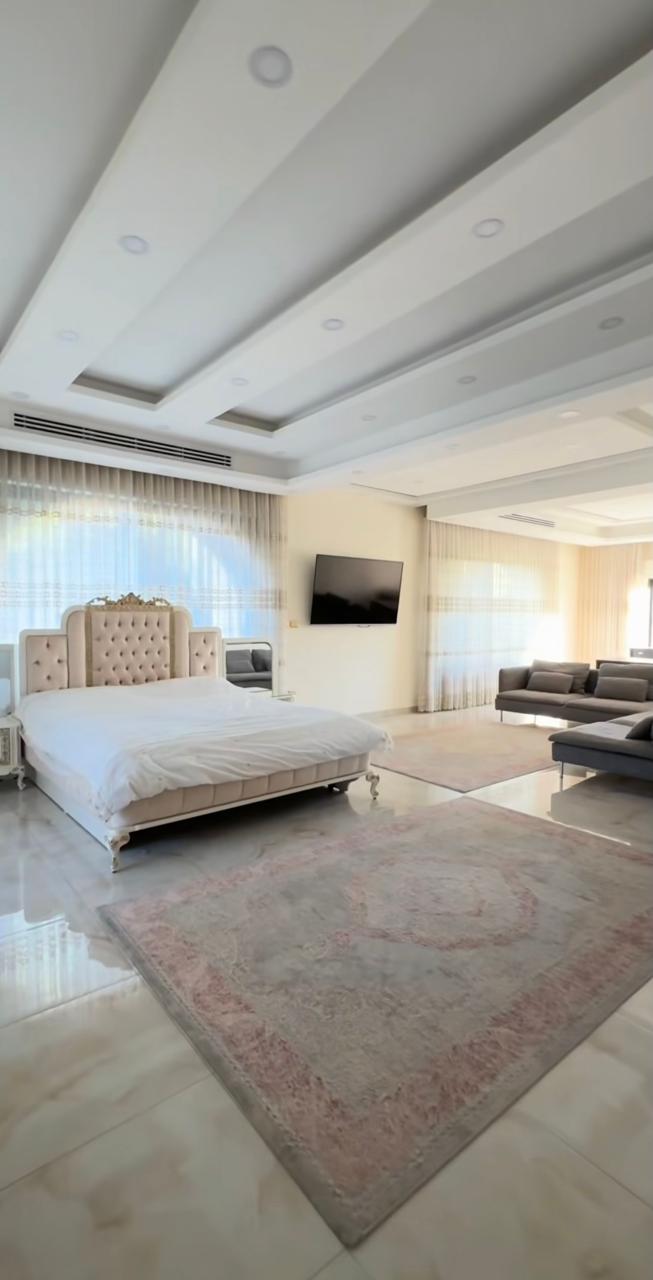 Luxury Villa For Sale In Al Yadodeh - Property Image 3