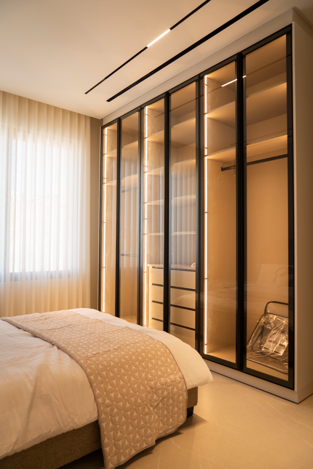 Very Luxurious Penthouse Available For Rent in Abdoun - Property Image 2