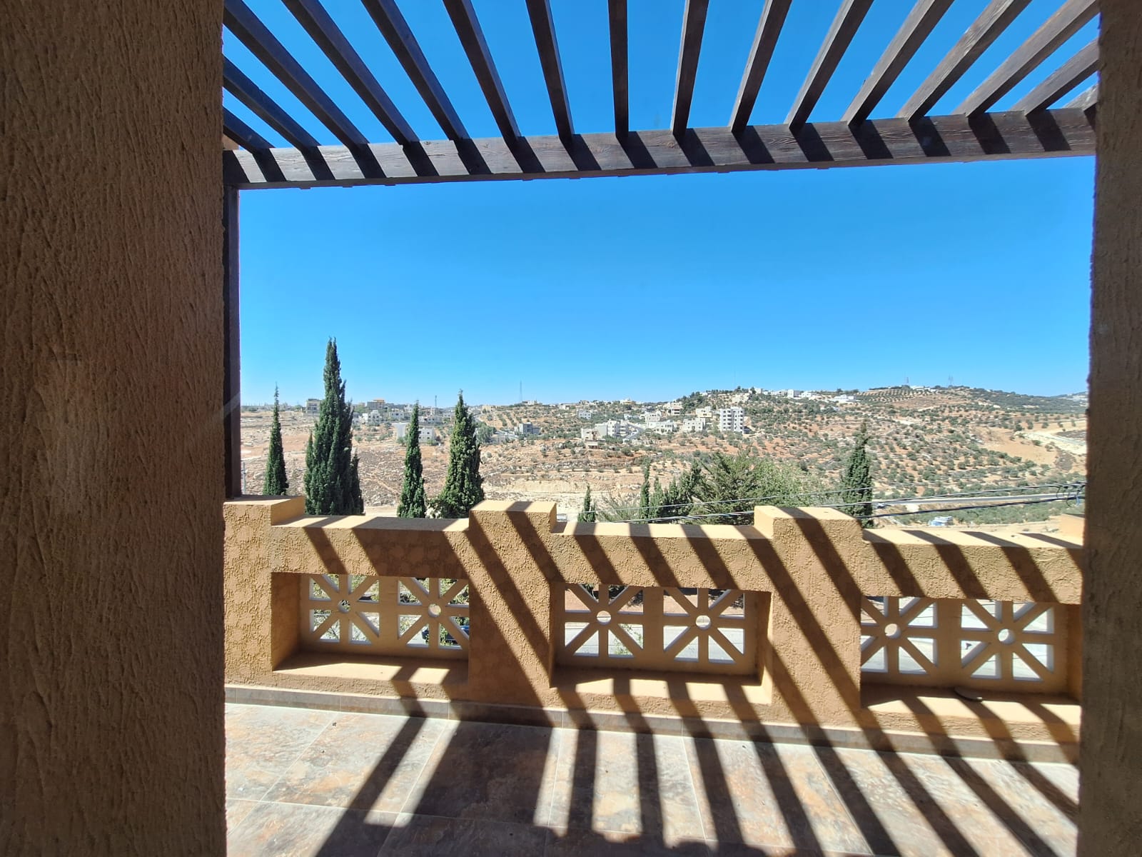 Luxury Villa for Sale in Dabouq with Spacious Modern Design - Property Image 10