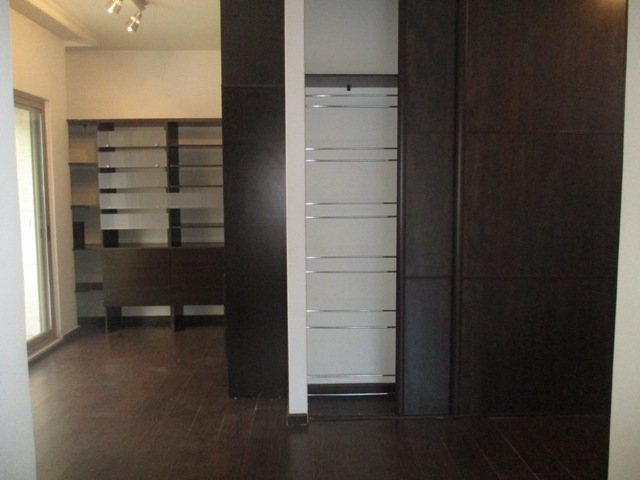  ground apartment with garden in Jabal Amman for rent    - Property Image 20