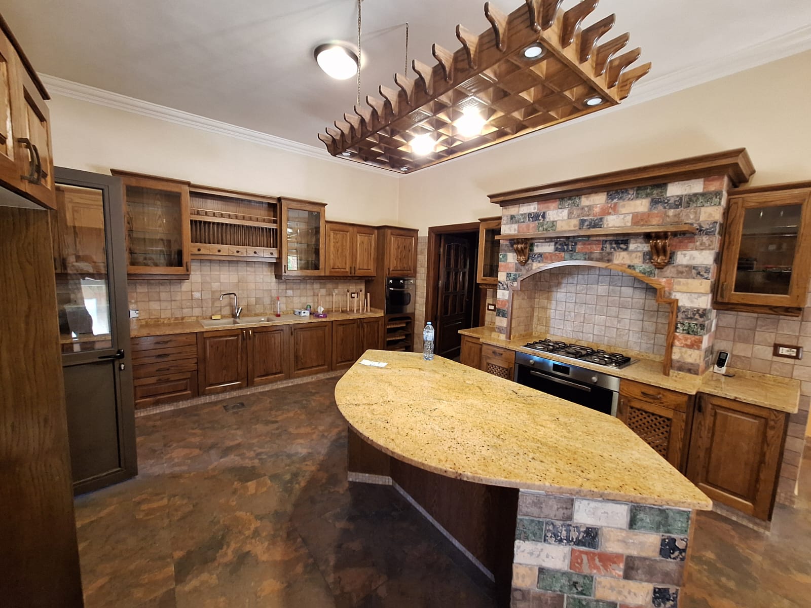 Luxury Villa for Sale in Dabouq with Spacious Modern Design - Property Image 15