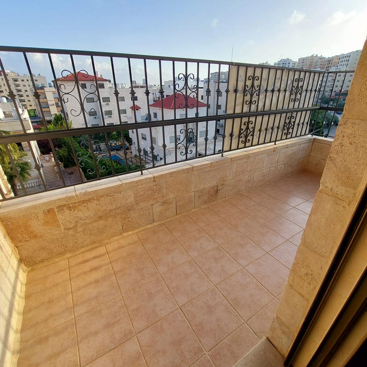 Prime Luxury Apartment for Sale - Property Image 8