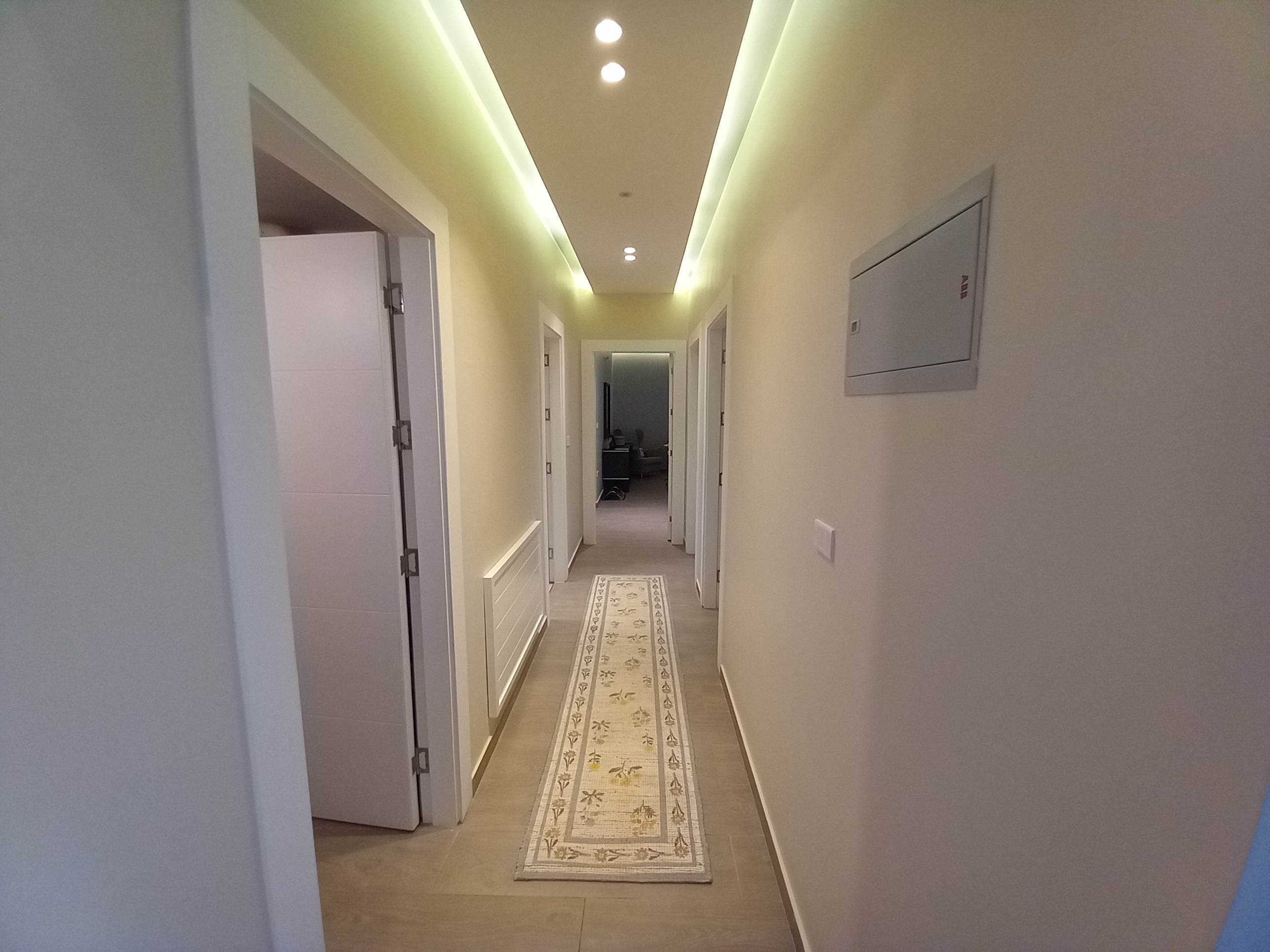 Luxury Apartment for Sale in the Heart of Dabouq - Property Image 13