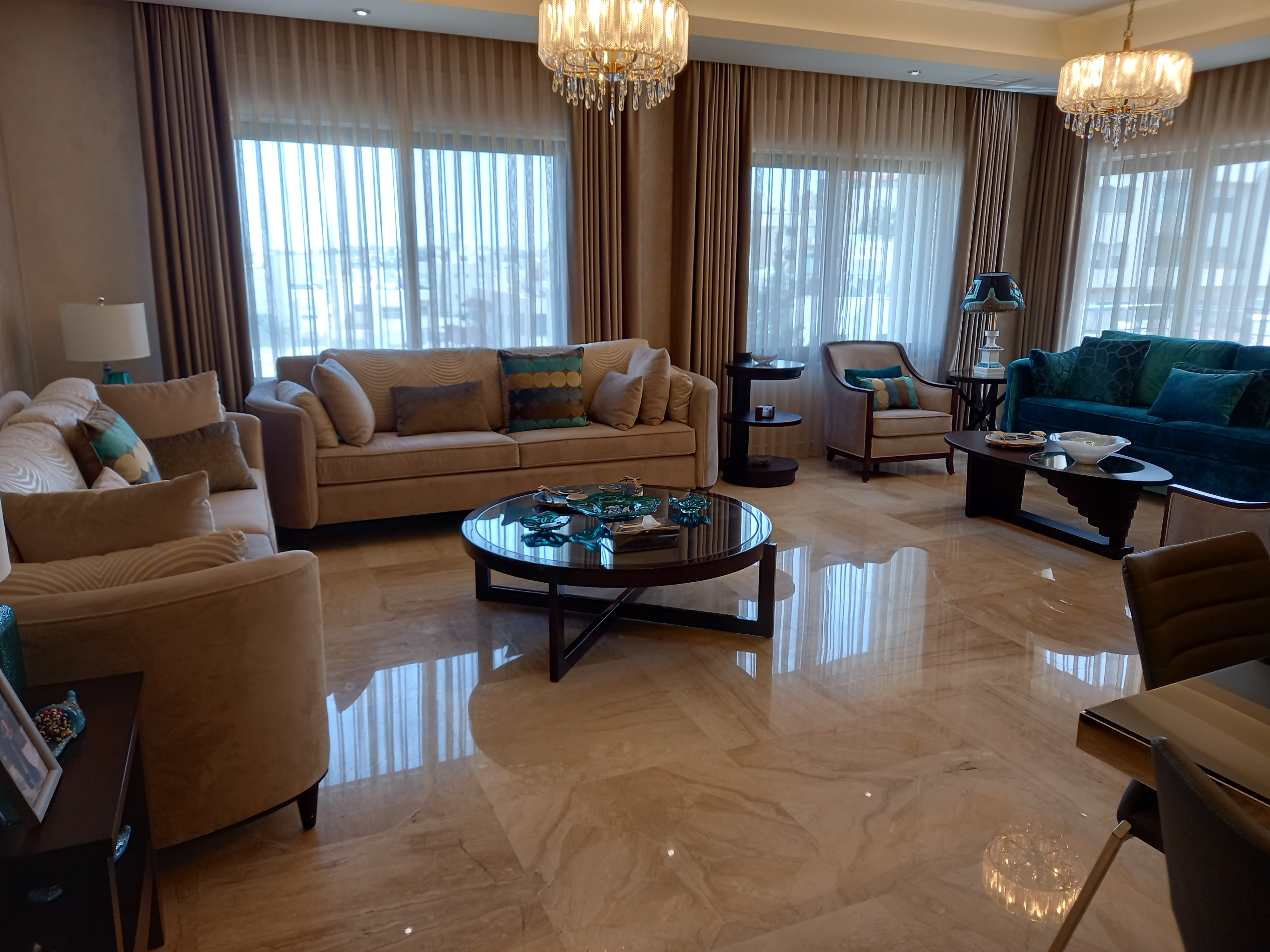 A luxury apartment for rent in Dair Ghbar 