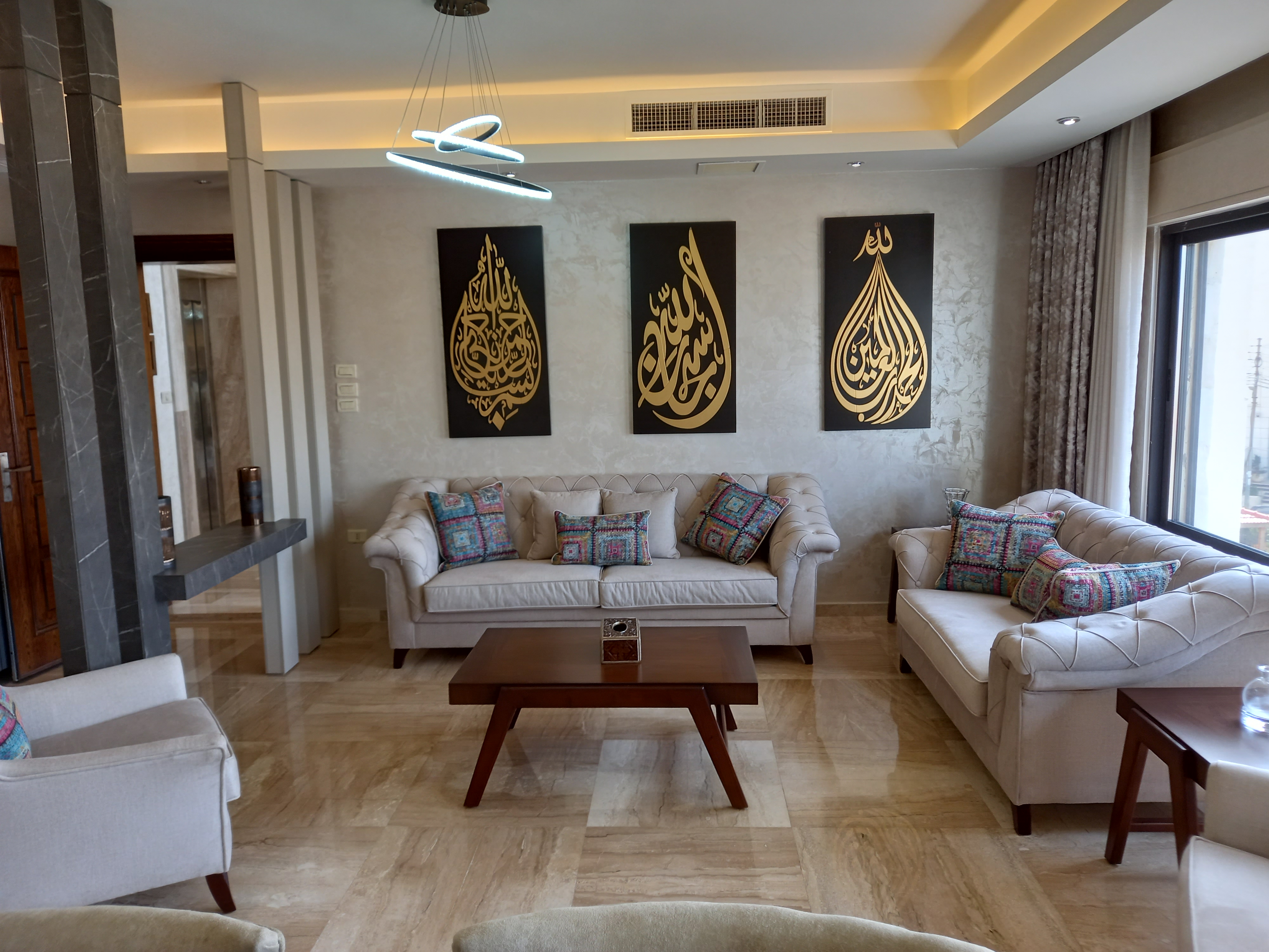 A luxury apartment for rent in Dair Ghbar