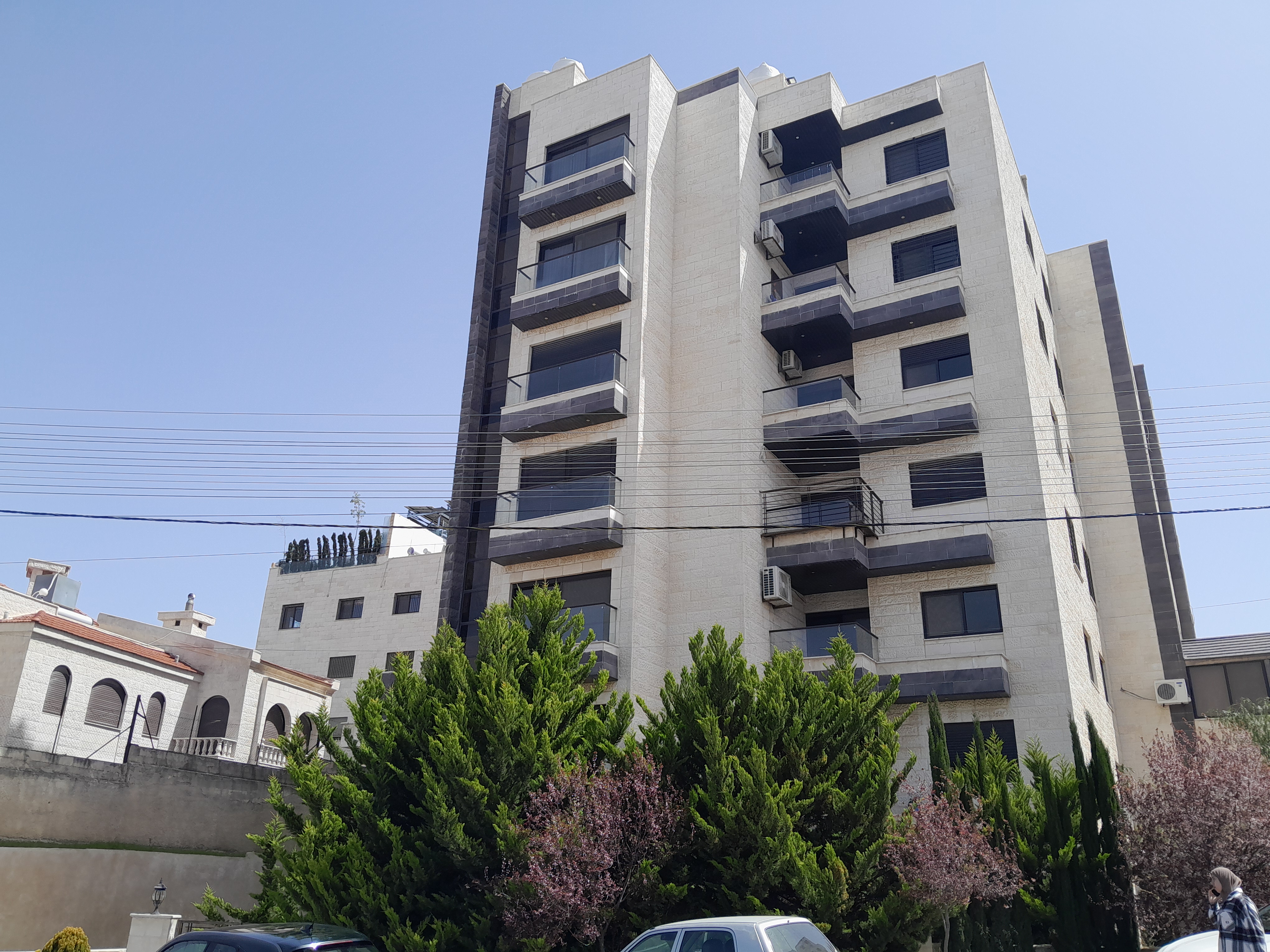 Prime Apartment in Quiet Dahiyet Al Nakheel - Buy  in Amman