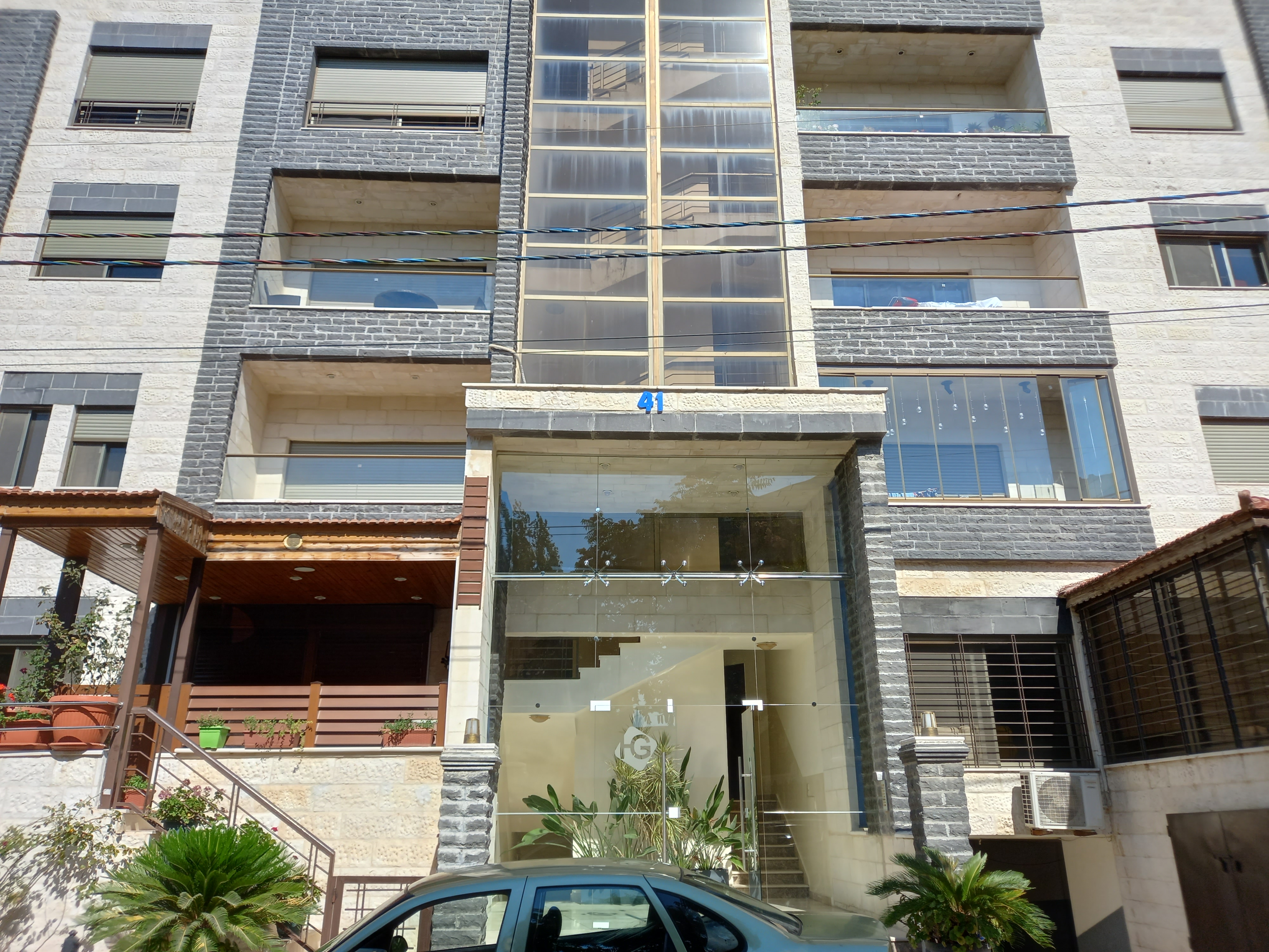 Super Deluxe Apartment for Rent or Sale in Dair Ghbar