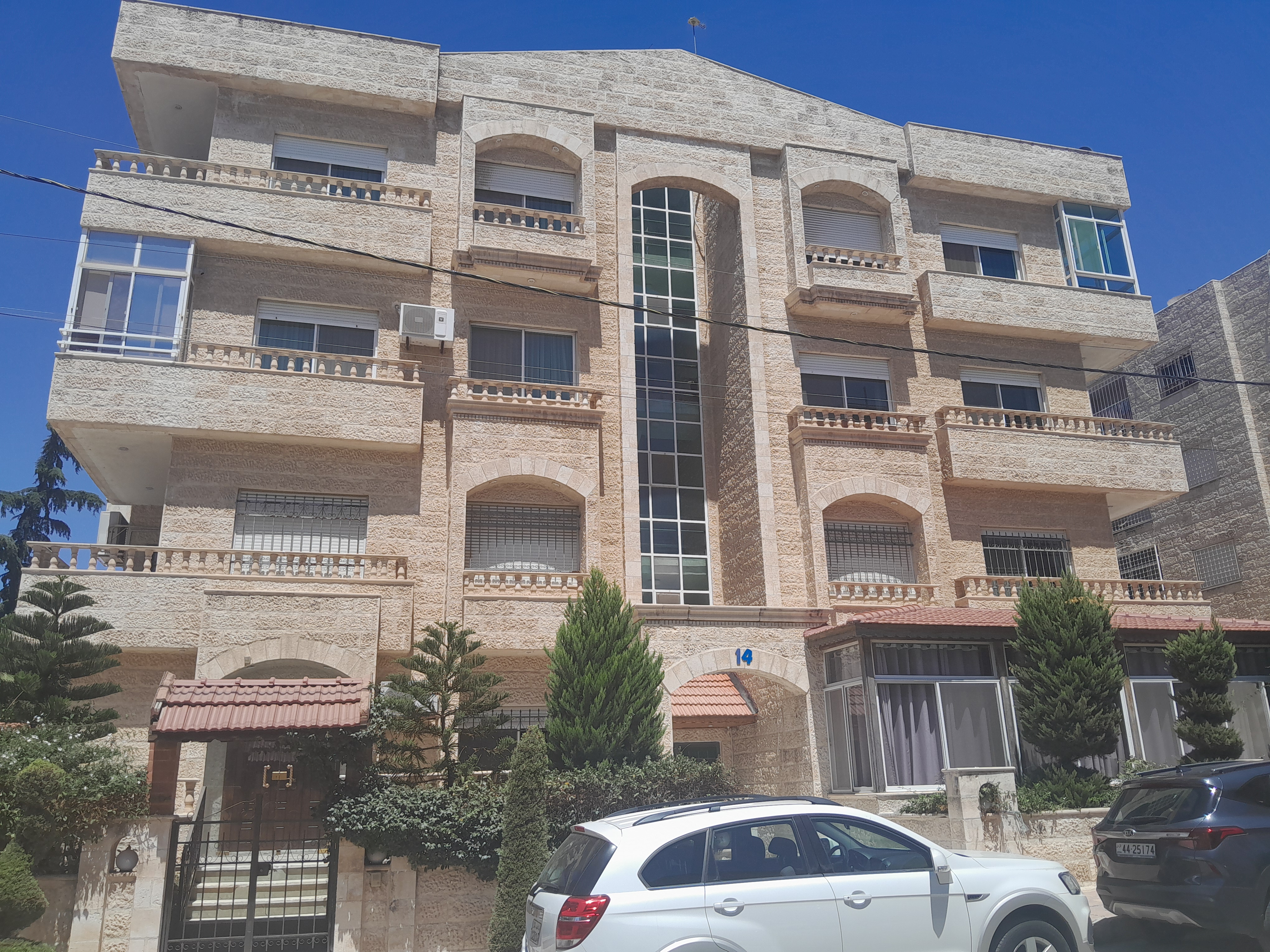 Beautiful Apartment for Sale in Sweifiyeh