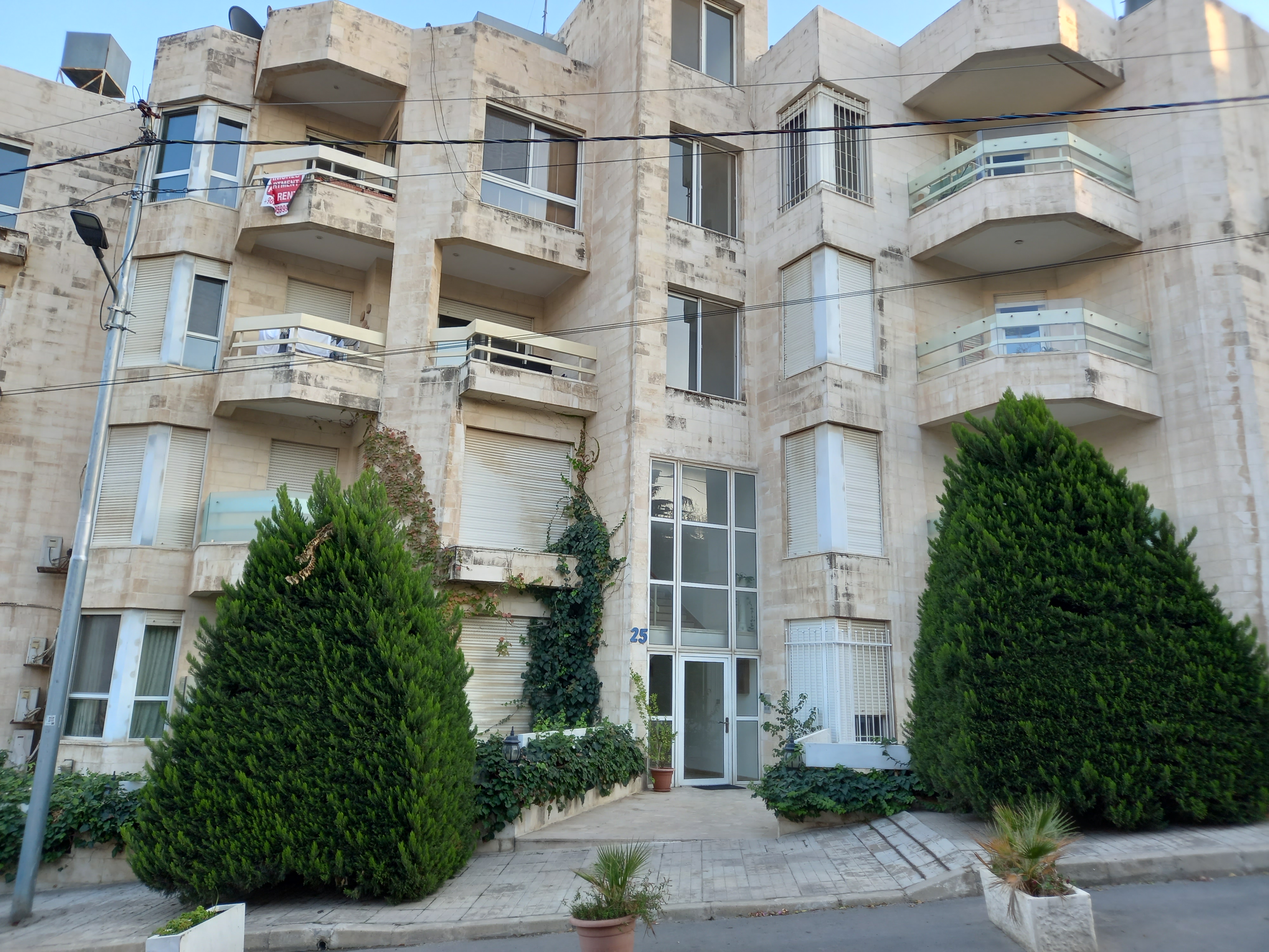 Apartments building for Sale In Jabal Amman 