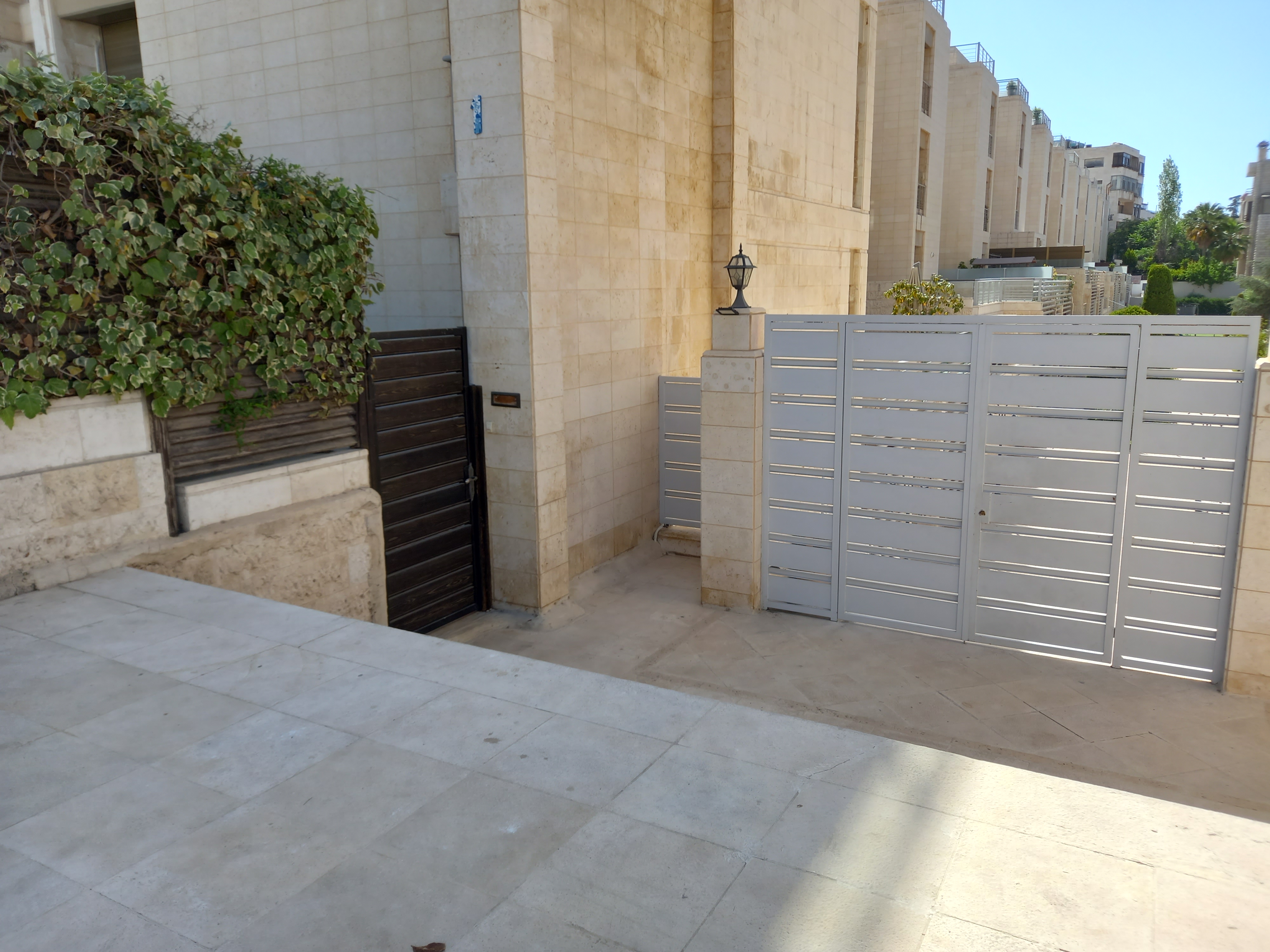 Ready-to-move-in apartment for sale or rent - Property Image 11