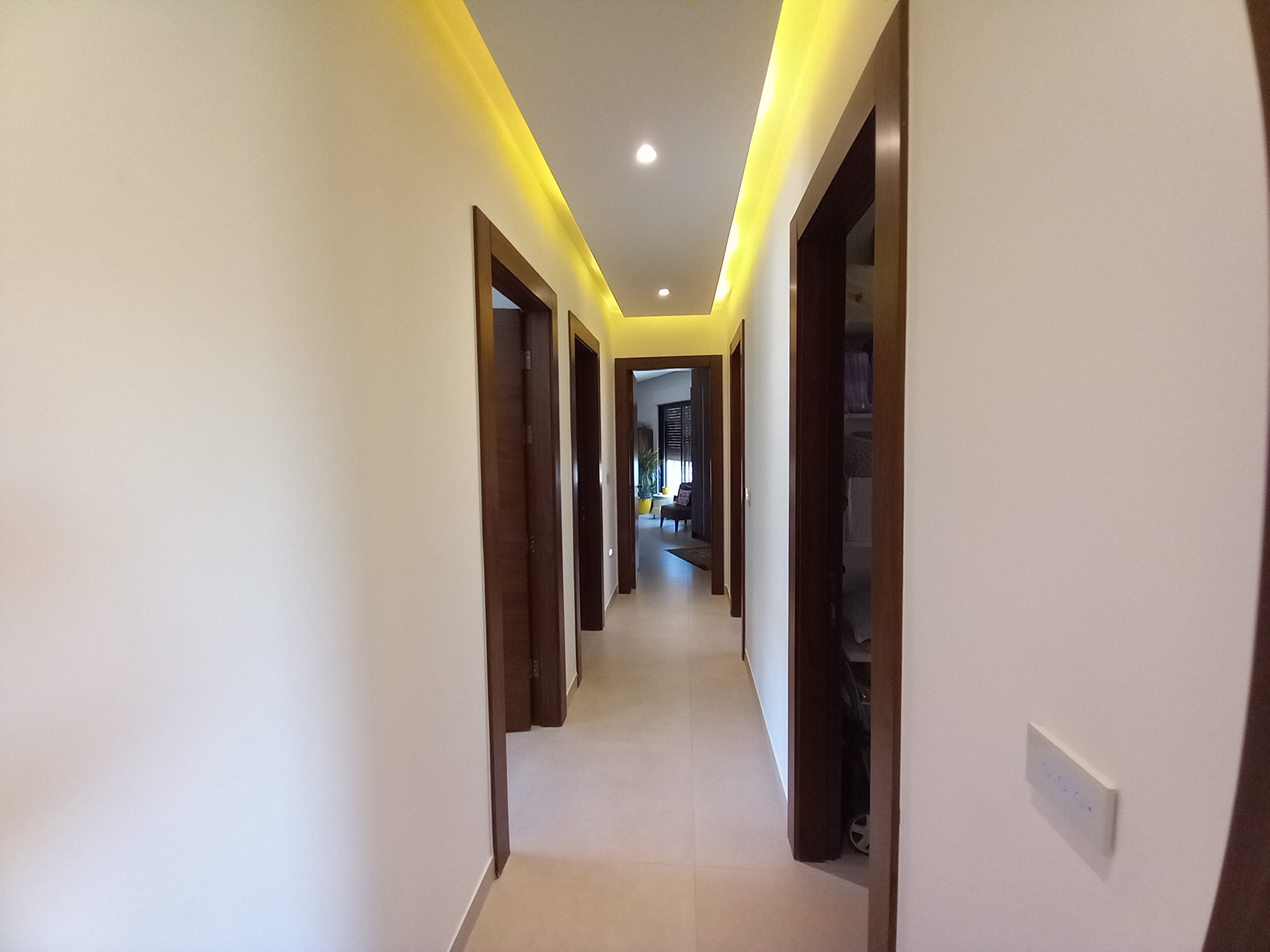 Luxury Super Deluxe Apartment for Sale in Abdoun - Property Image 7