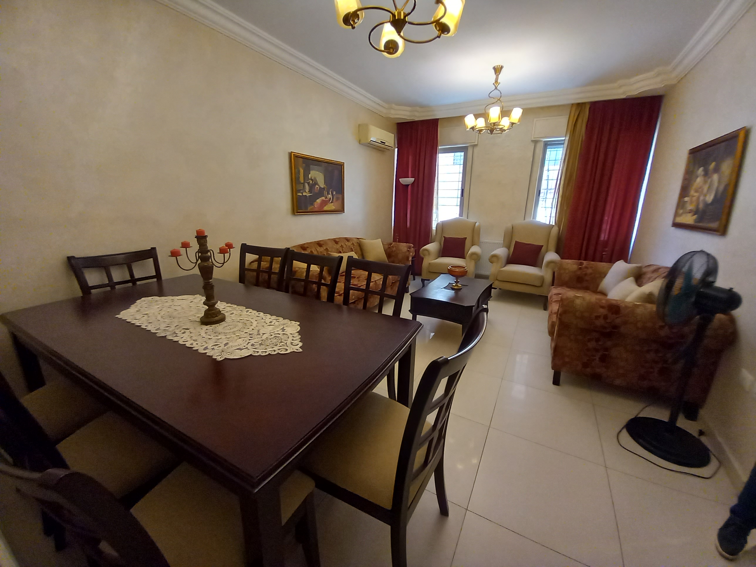 Modern Fully Furnished Apartment in Shmeisani - Property Image 2