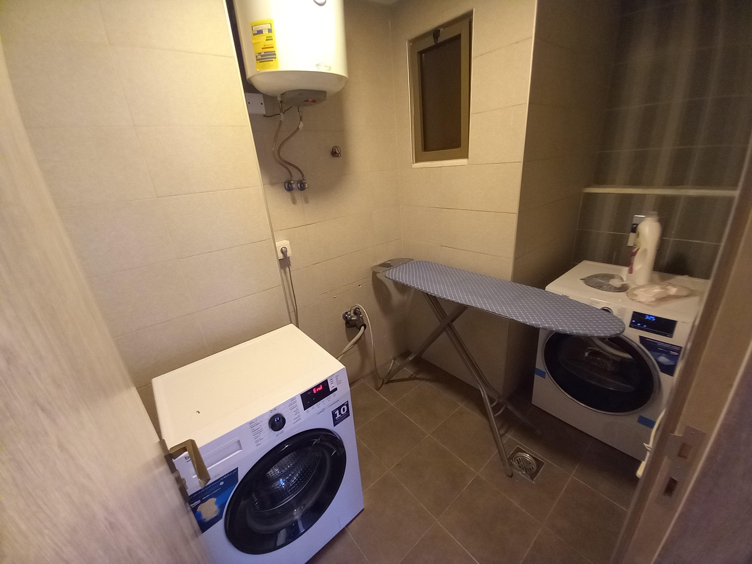 Excellent Location Unfurnished Apartment - Property Image 4