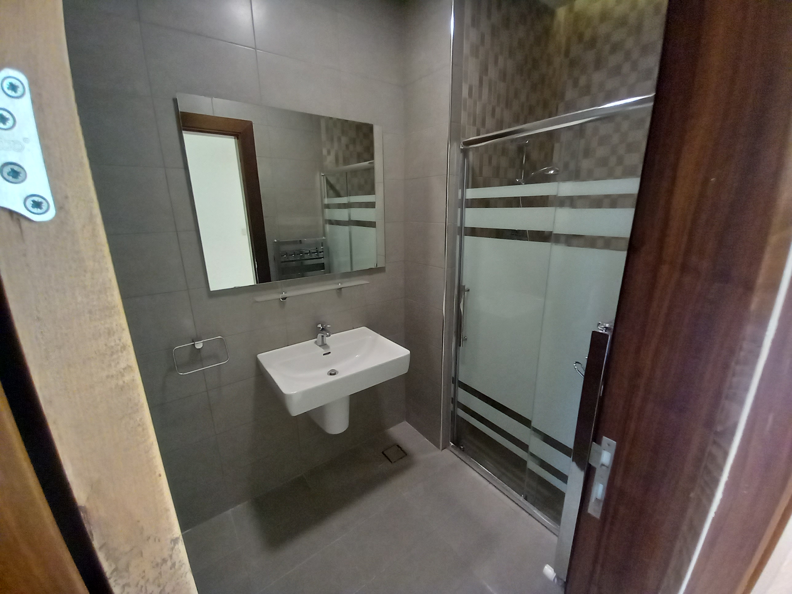 Super Deluxe Ground Floor Apartment with Garden for Rent in Abdoun - Property Image 6