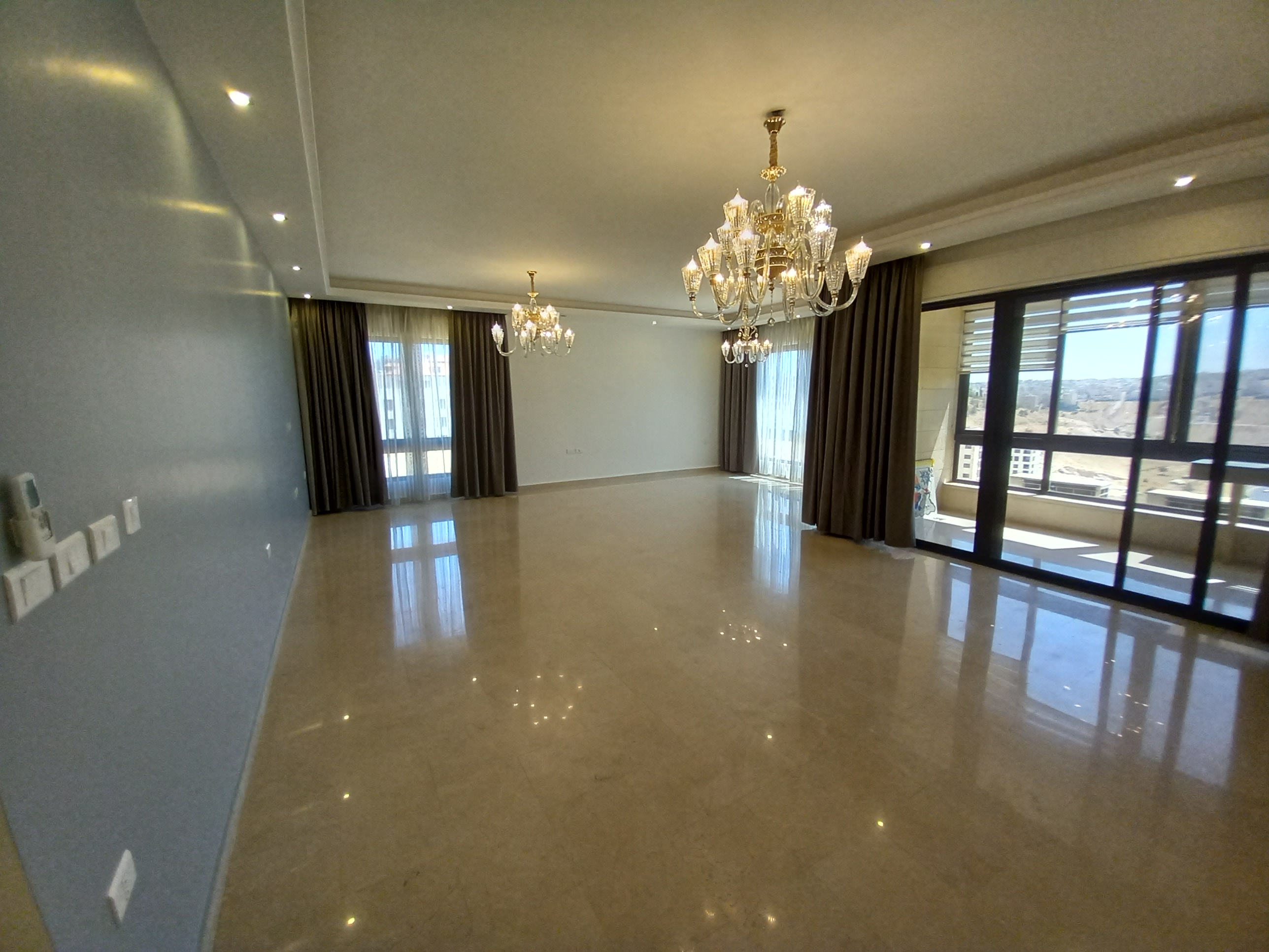 Super Deluxe Apartment for Rent in a Prime Abdoun Location - Property Image 2