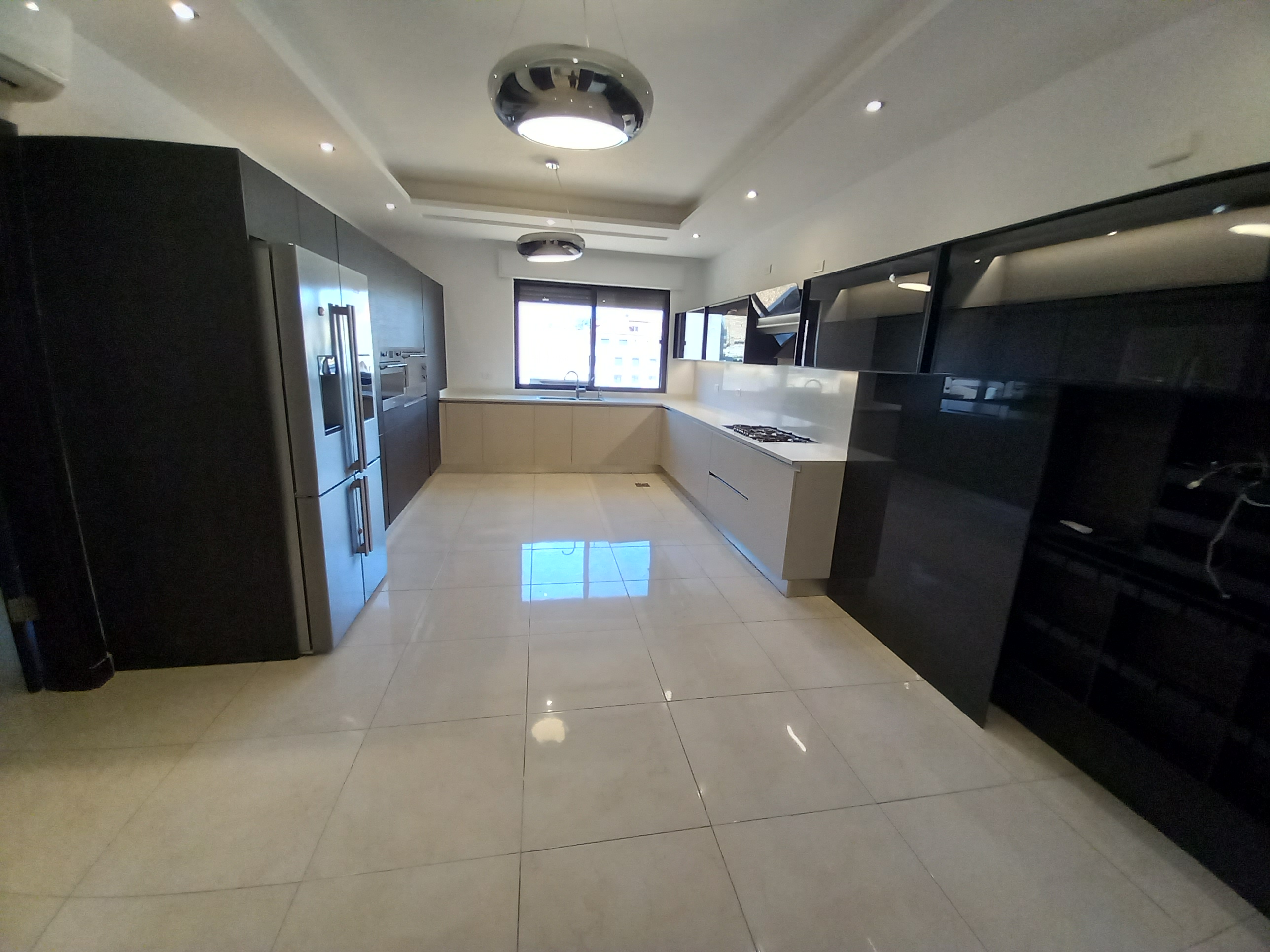 Super Deluxe Apartment for Rent in a Prime Abdoun Location - Property Image 4
