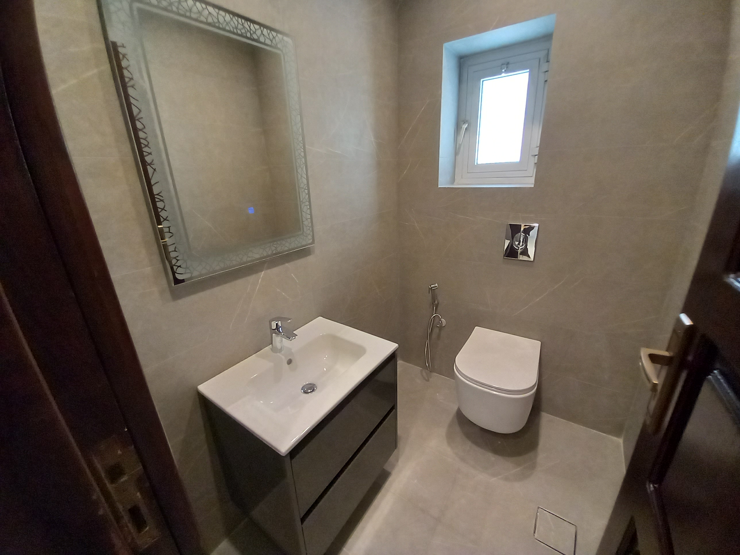 Luxury Apartment for Rent in Swaifiyeh - Property Image 4