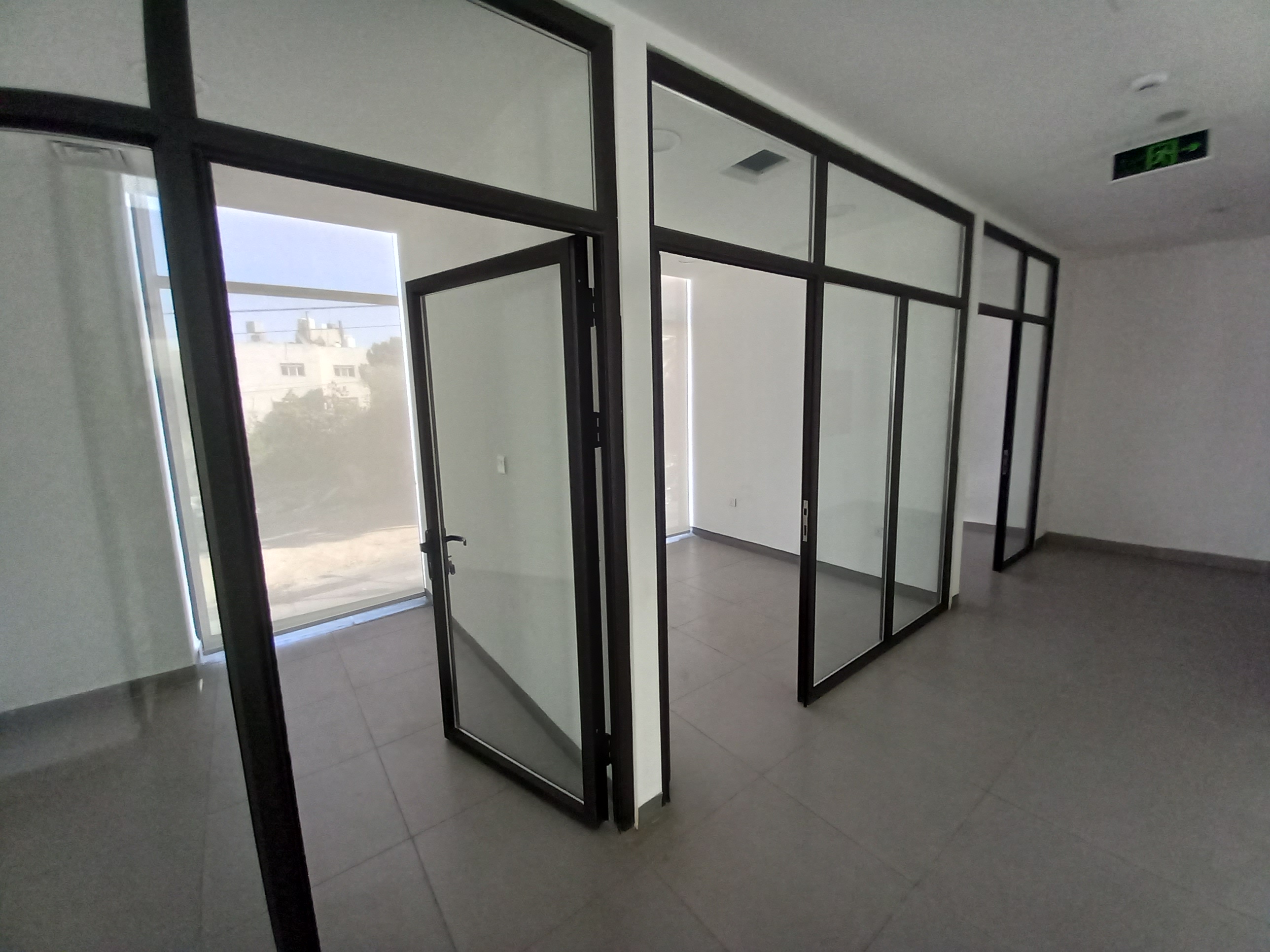 Top Commercial Offices for Rent in Shmeisani - Property Image 10