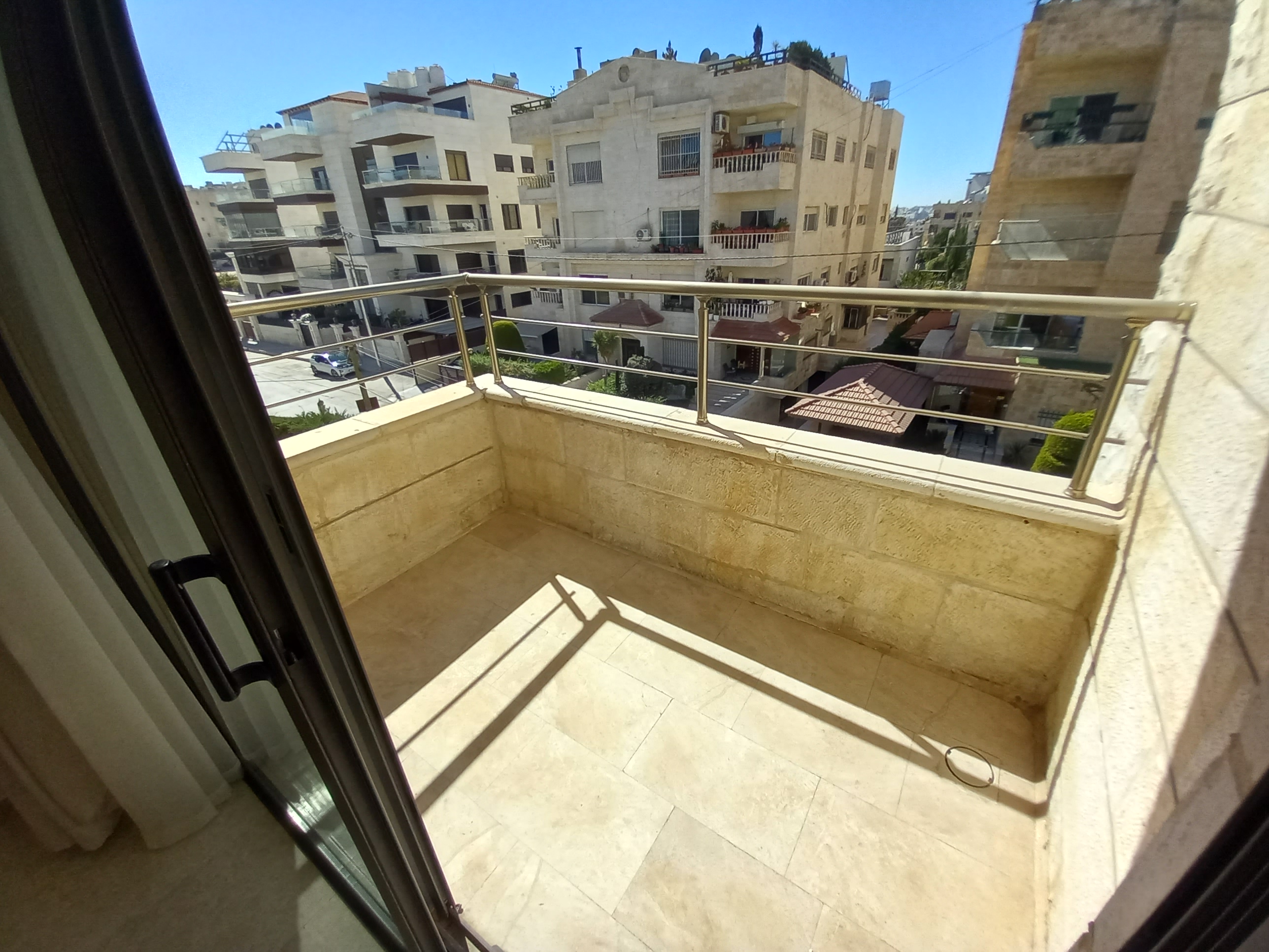 Spacious Luxury Apartment for Rent in Dair Ghbar - Property Image 3