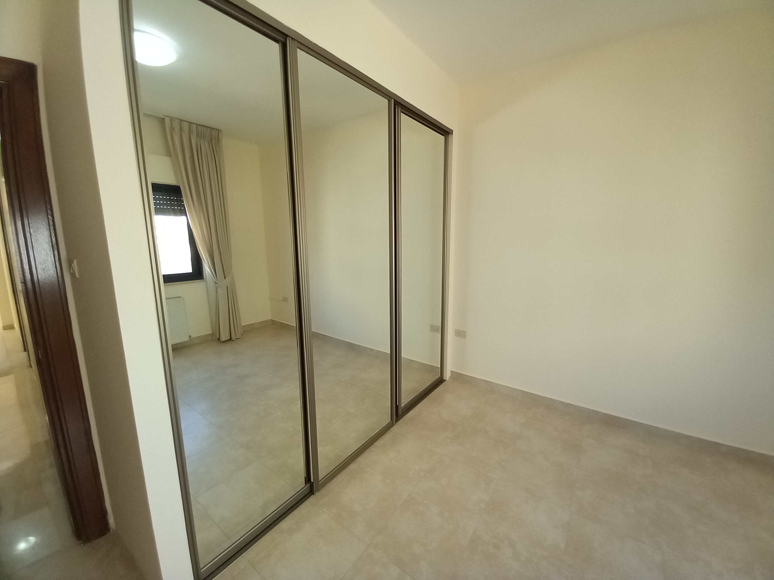 Spacious Luxury Apartment for Rent in Dair Ghbar - Property Image 11