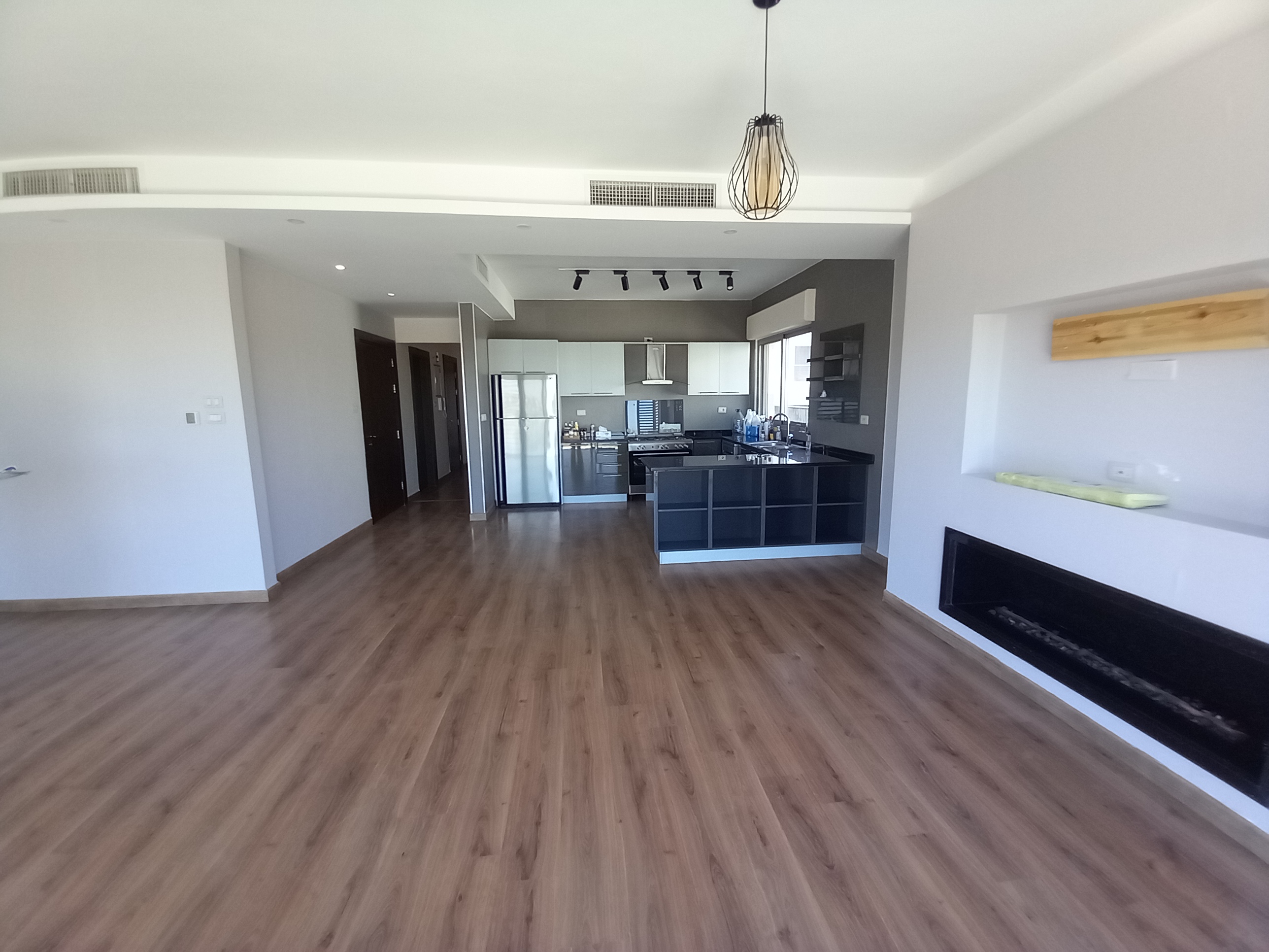 Partially furnished apartment for rent - Property Image 5