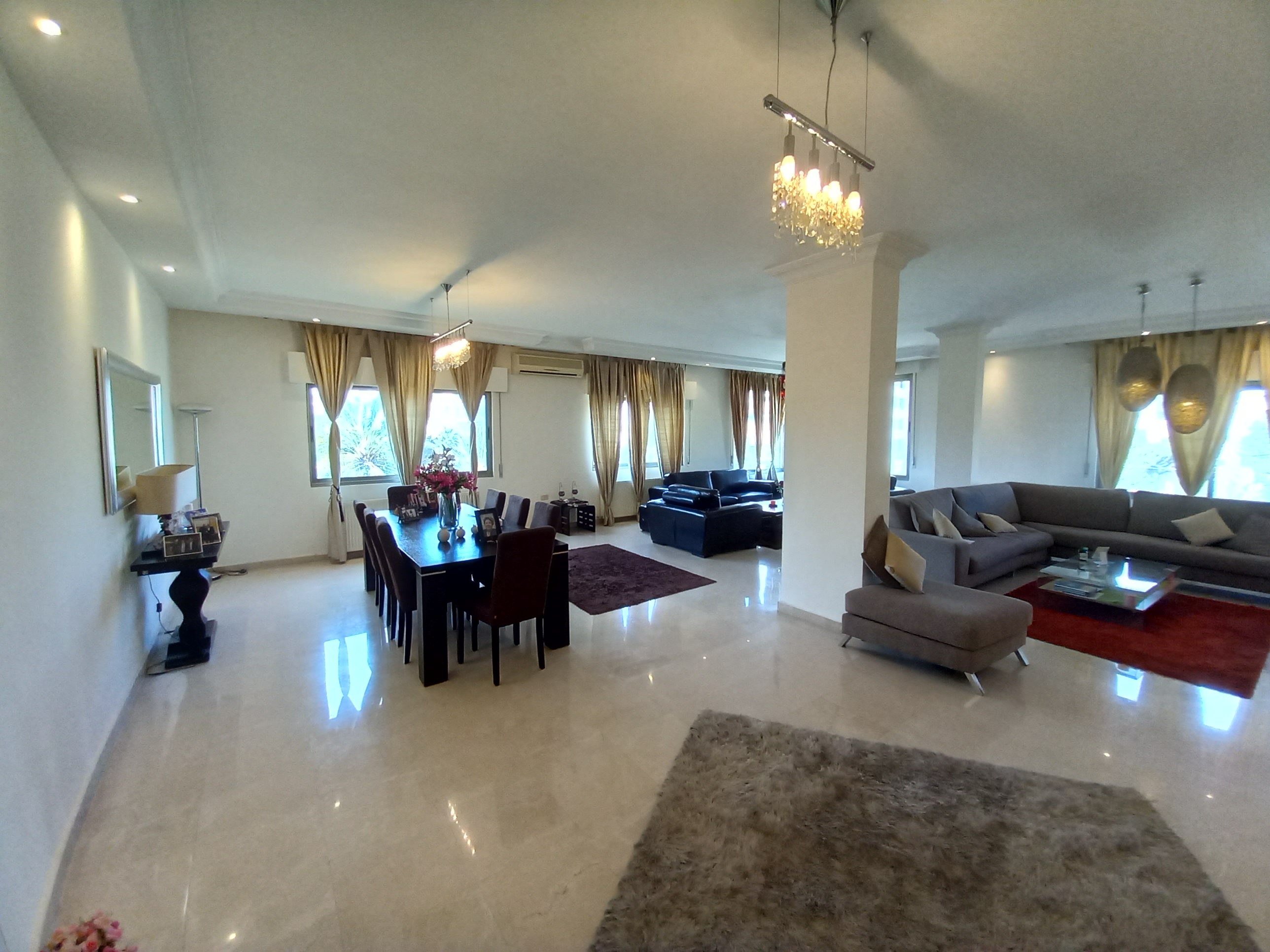 Modern apartment for rent - Property Image 2