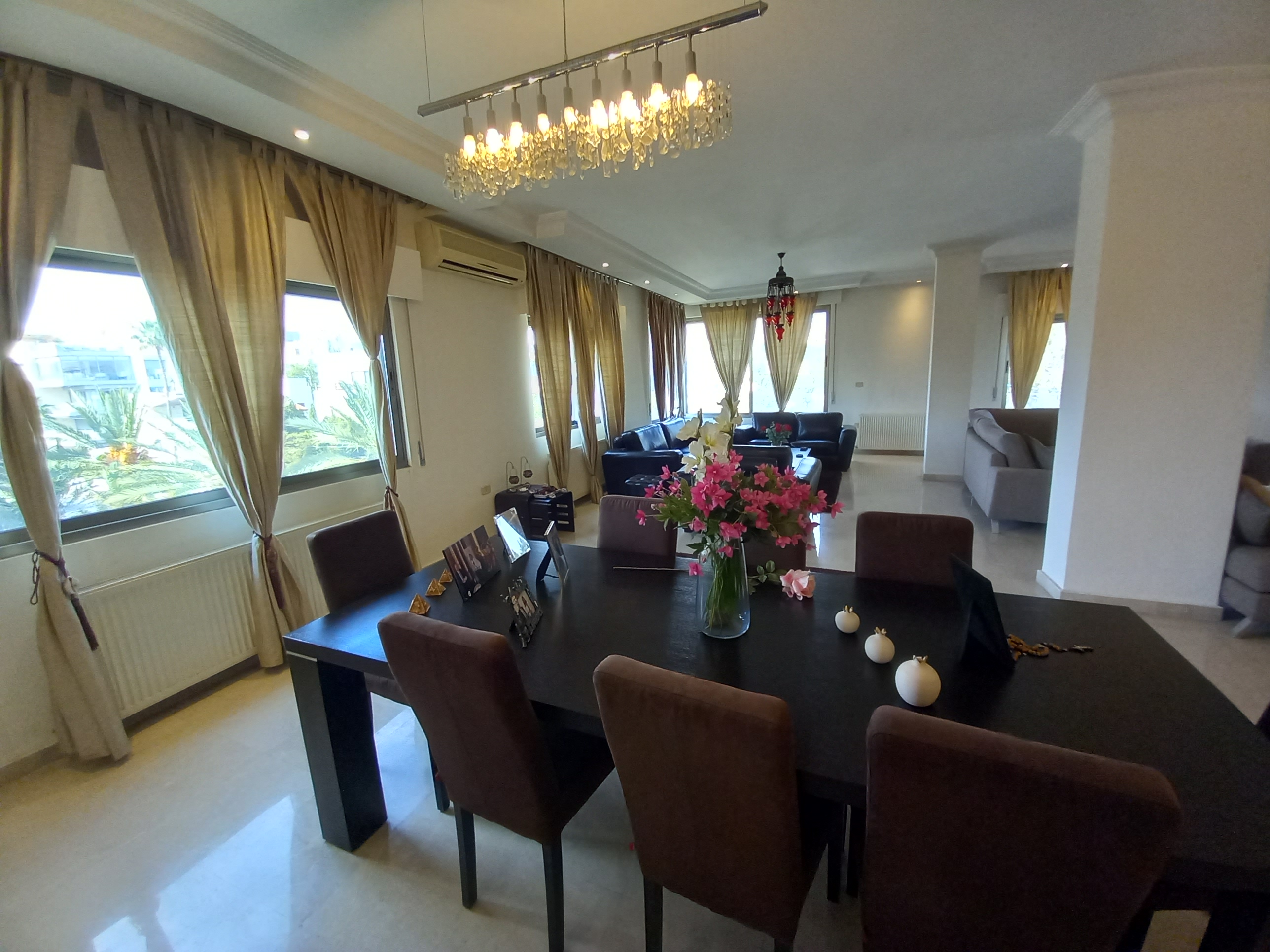 Modern apartment for rent - Property Image 3