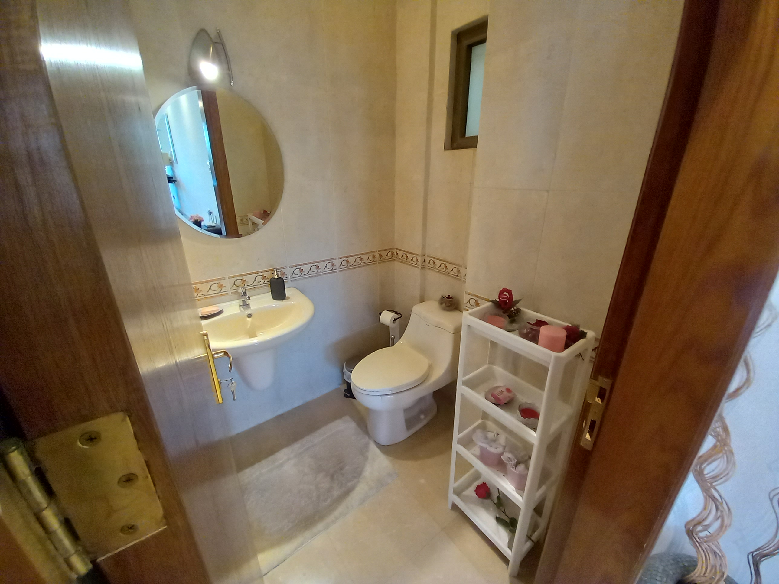 Modern apartment for rent - Property Image 5