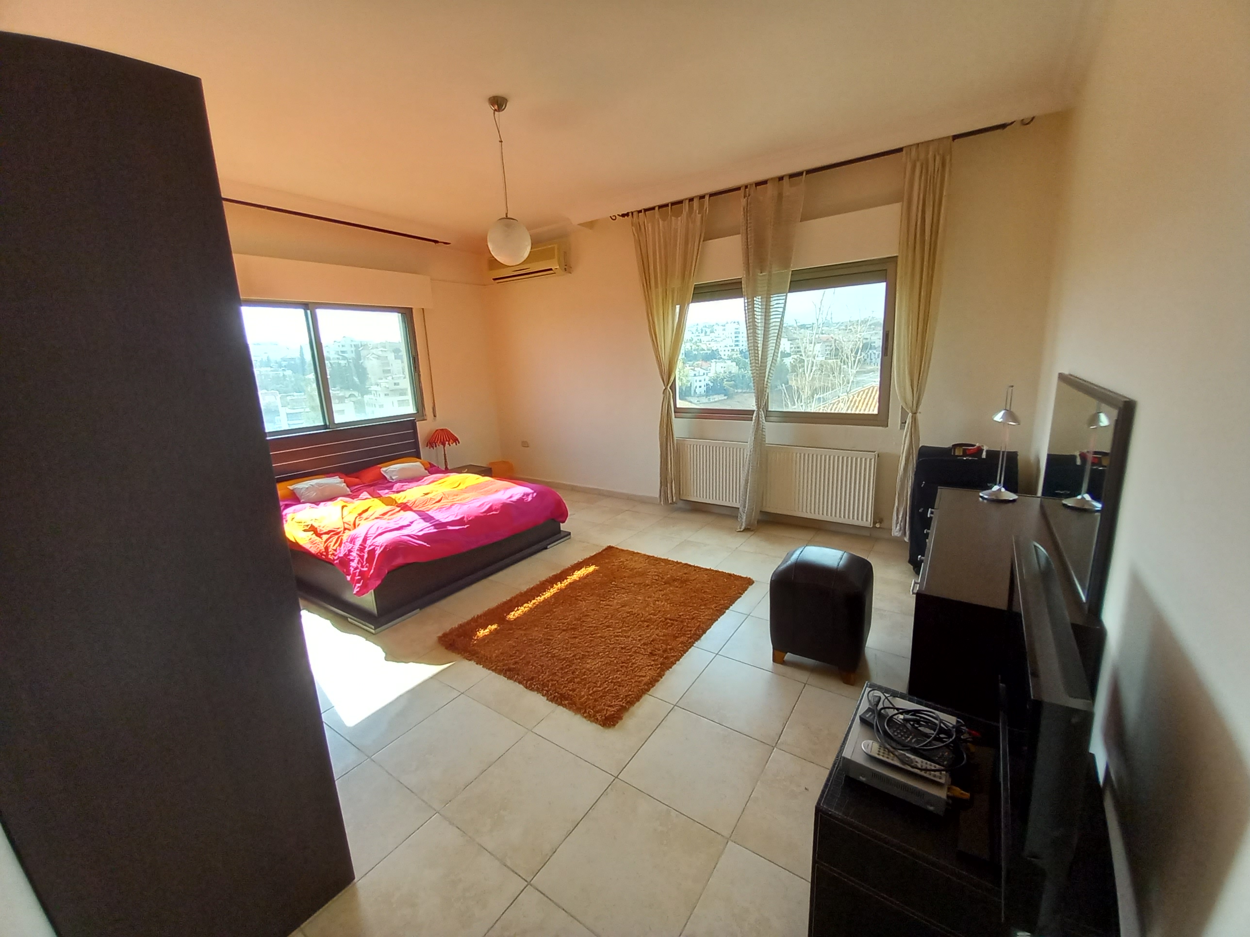 Modern apartment for rent - Property Image 8