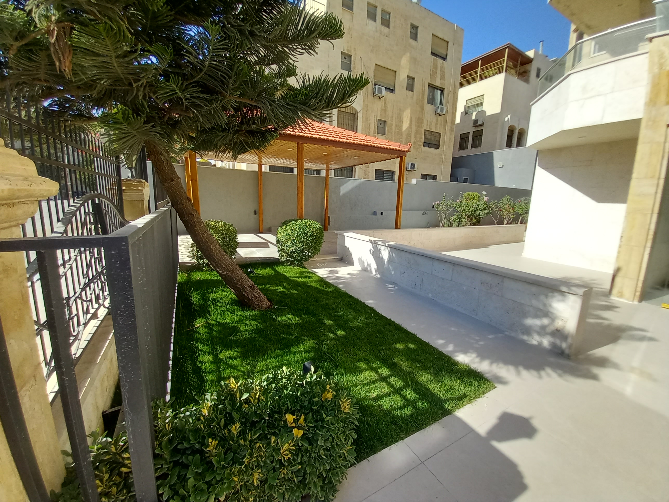 Ground-floor Apartment Available For Rent in Dair Ghbar. - Property Image 2