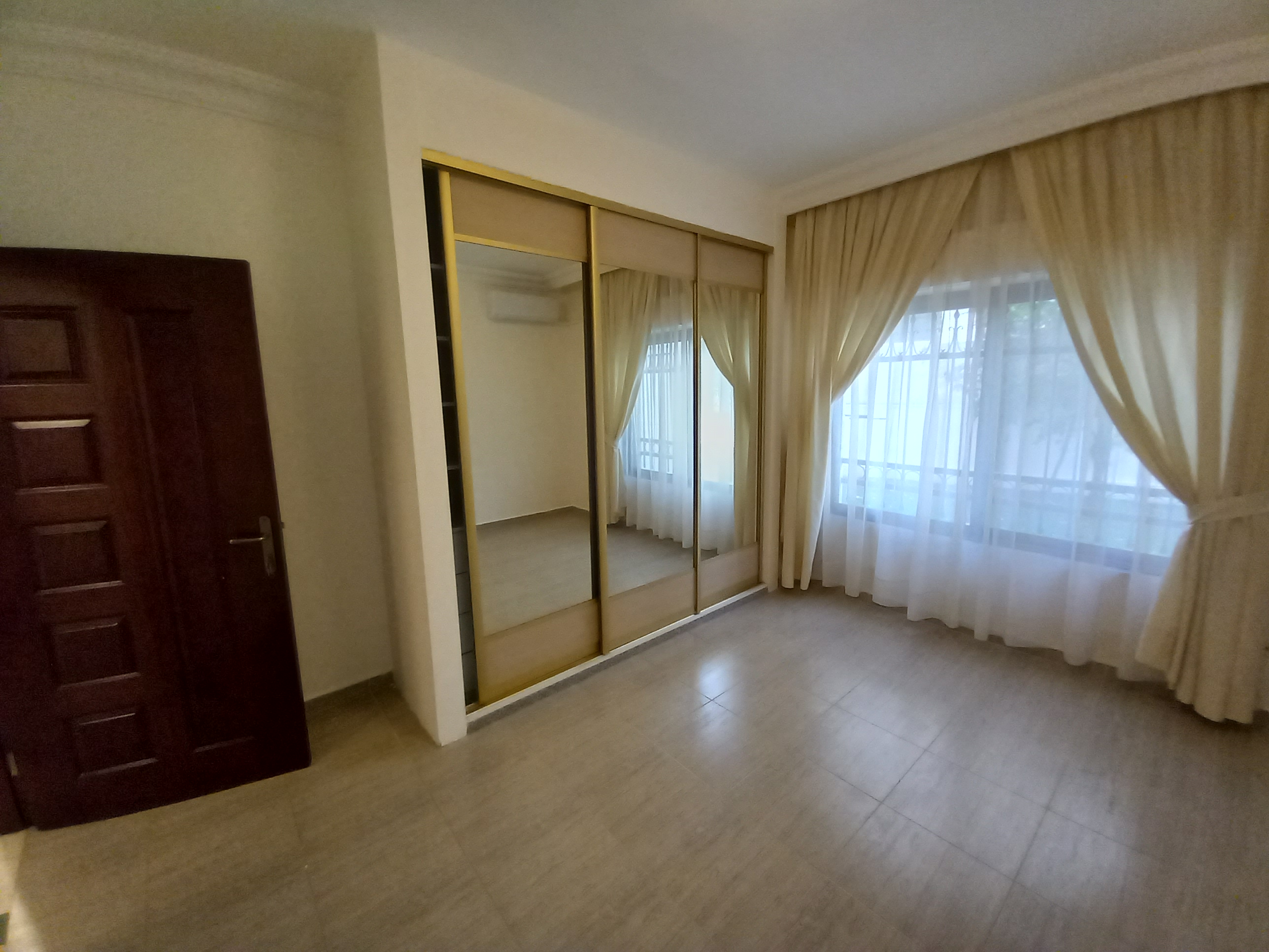 Ground Floor Apartment for Rent in Dair Ghbar – Furnished Unfurnished - Property Image 12