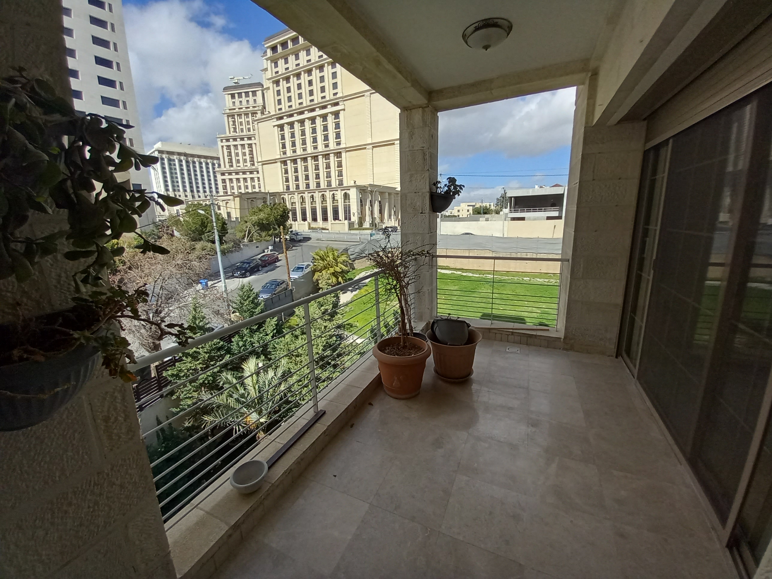 Duplex apartment for sale in a prime location in Jabal Amman. - Property Image 6