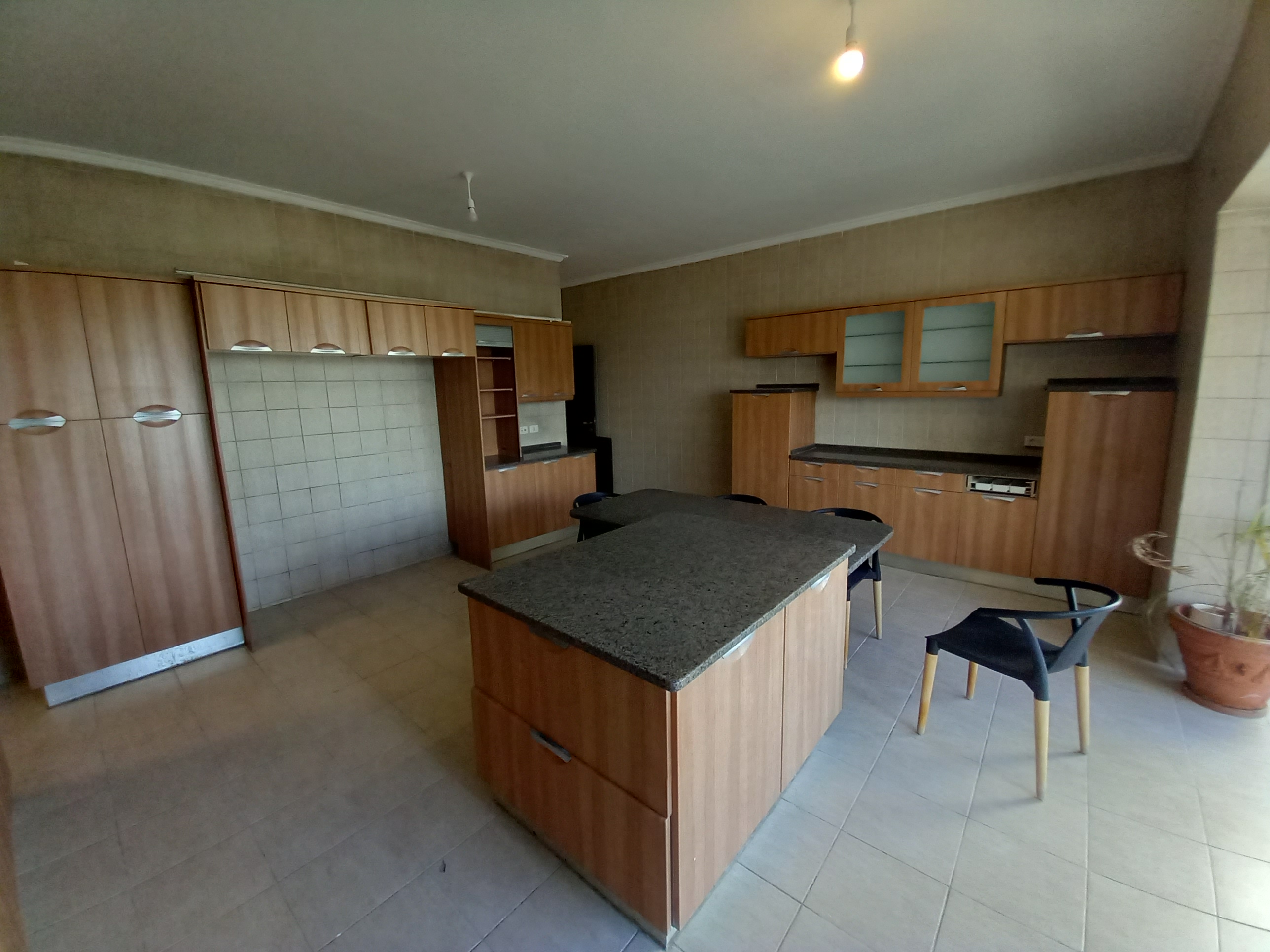 Duplex apartment for sale in a prime location in Jabal Amman. - Property Image 7