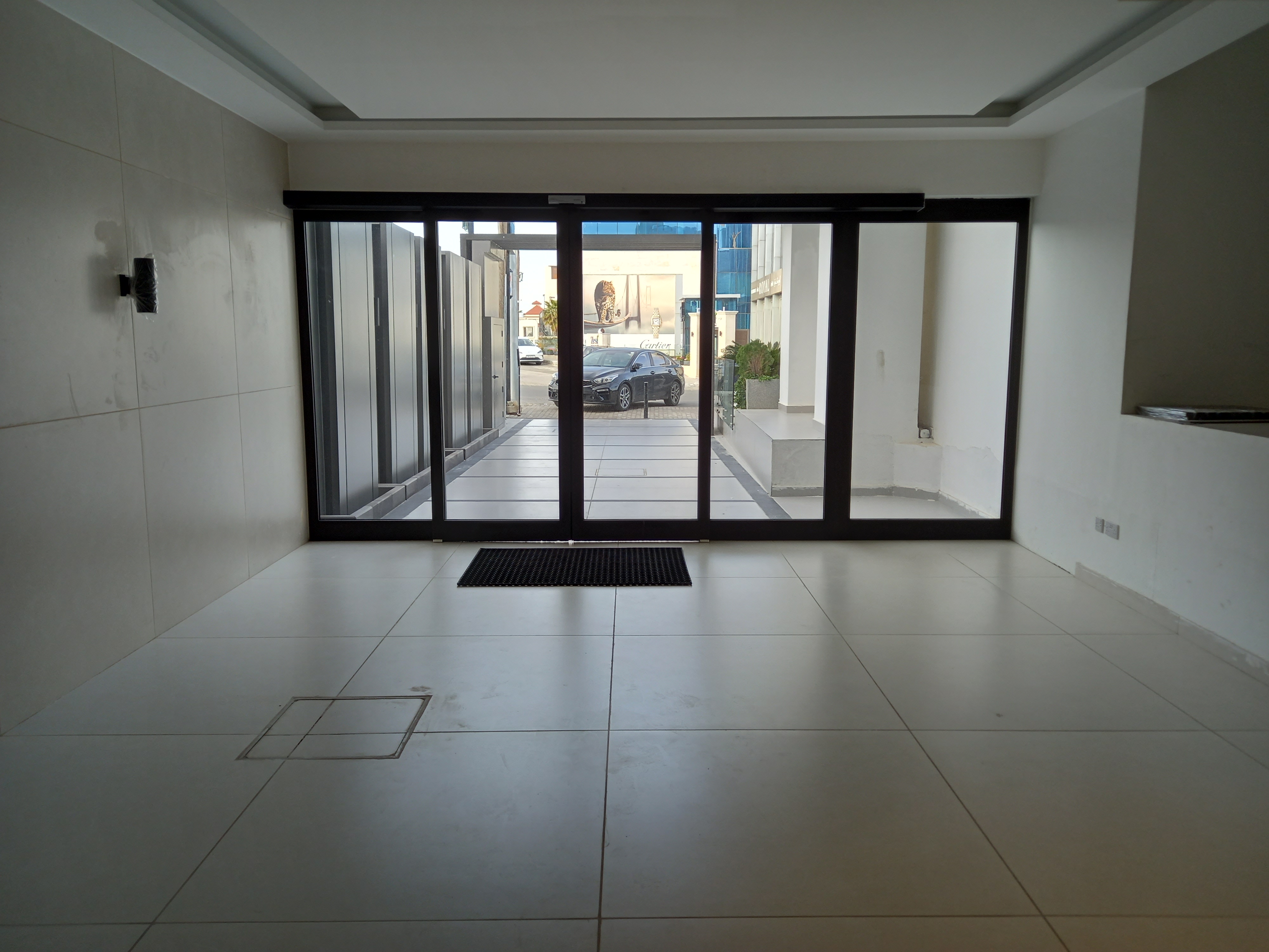 Modernly finished commercial offices available for rent in Abdoun. - Property Image 2