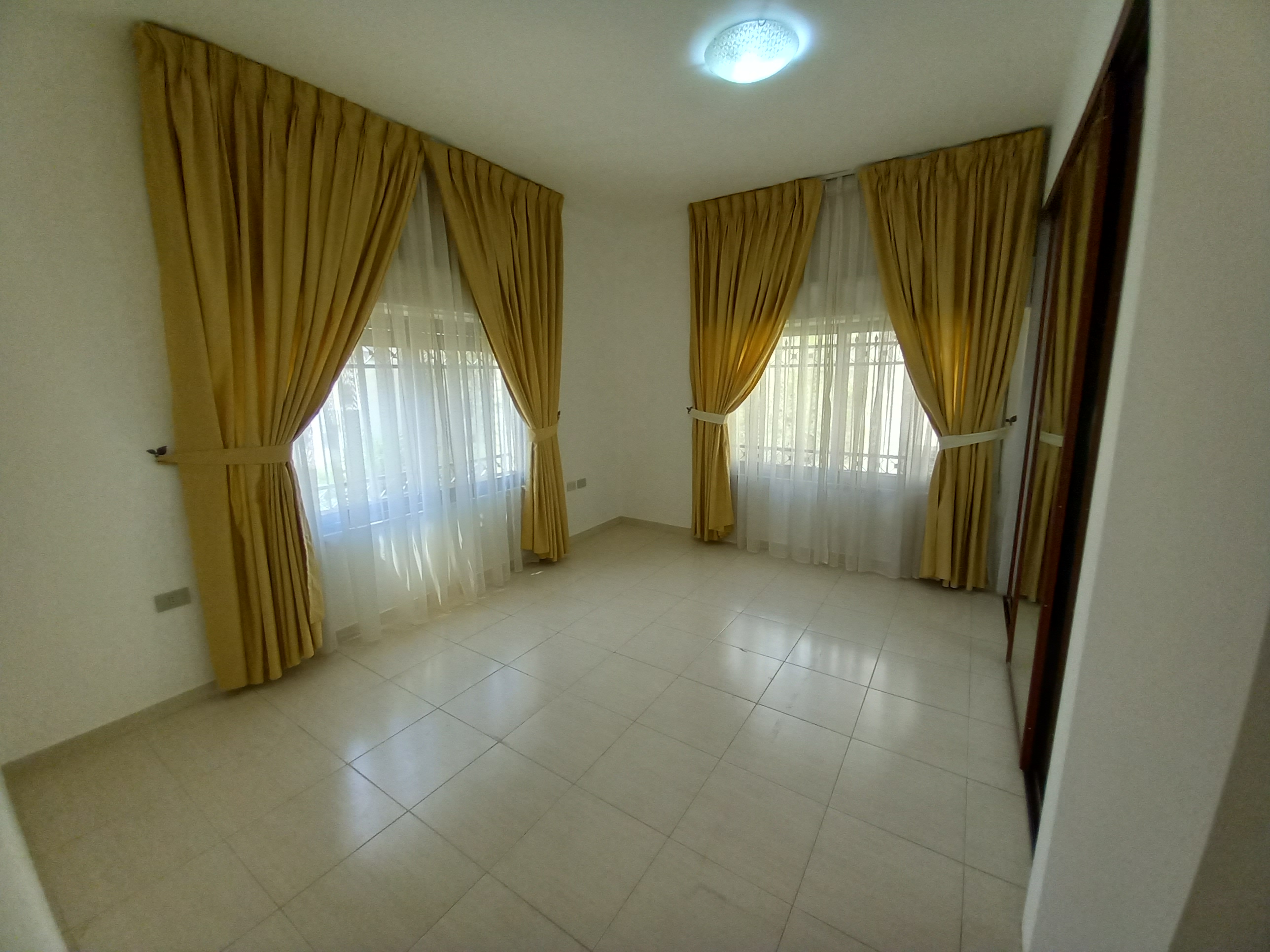An apartment in a prime location, available for rent in Swaifiyeh. - Property Image 11
